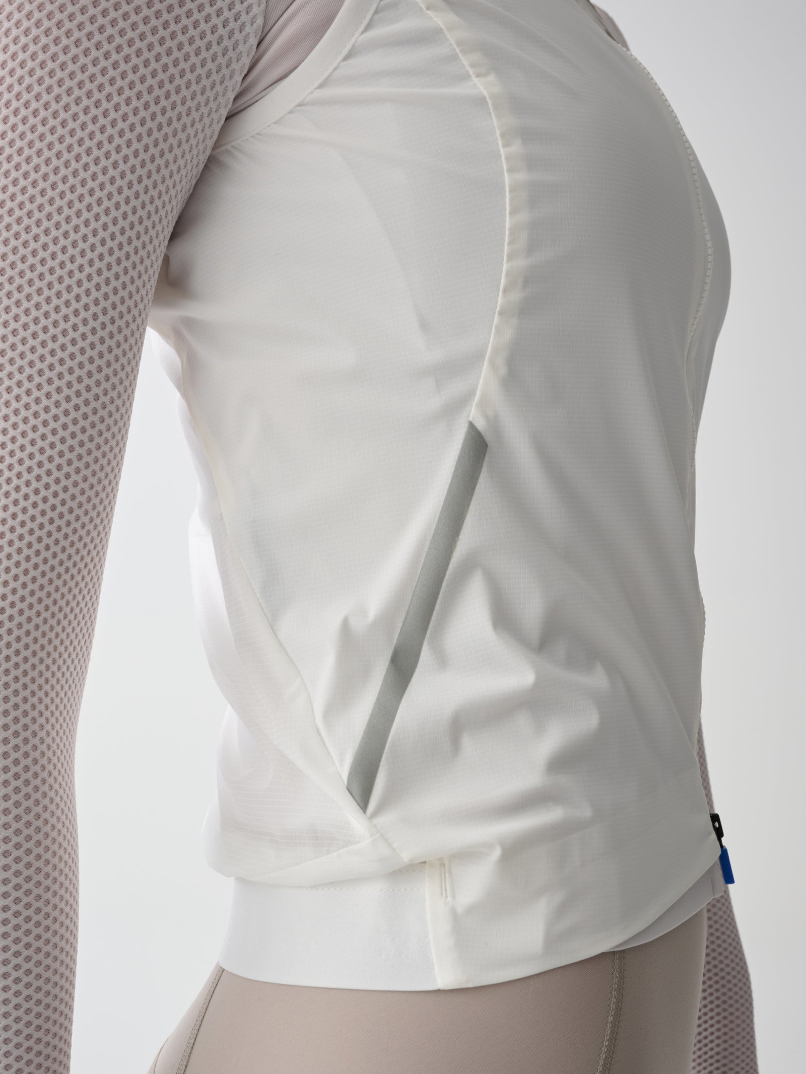 Women's Flow Vest - 5