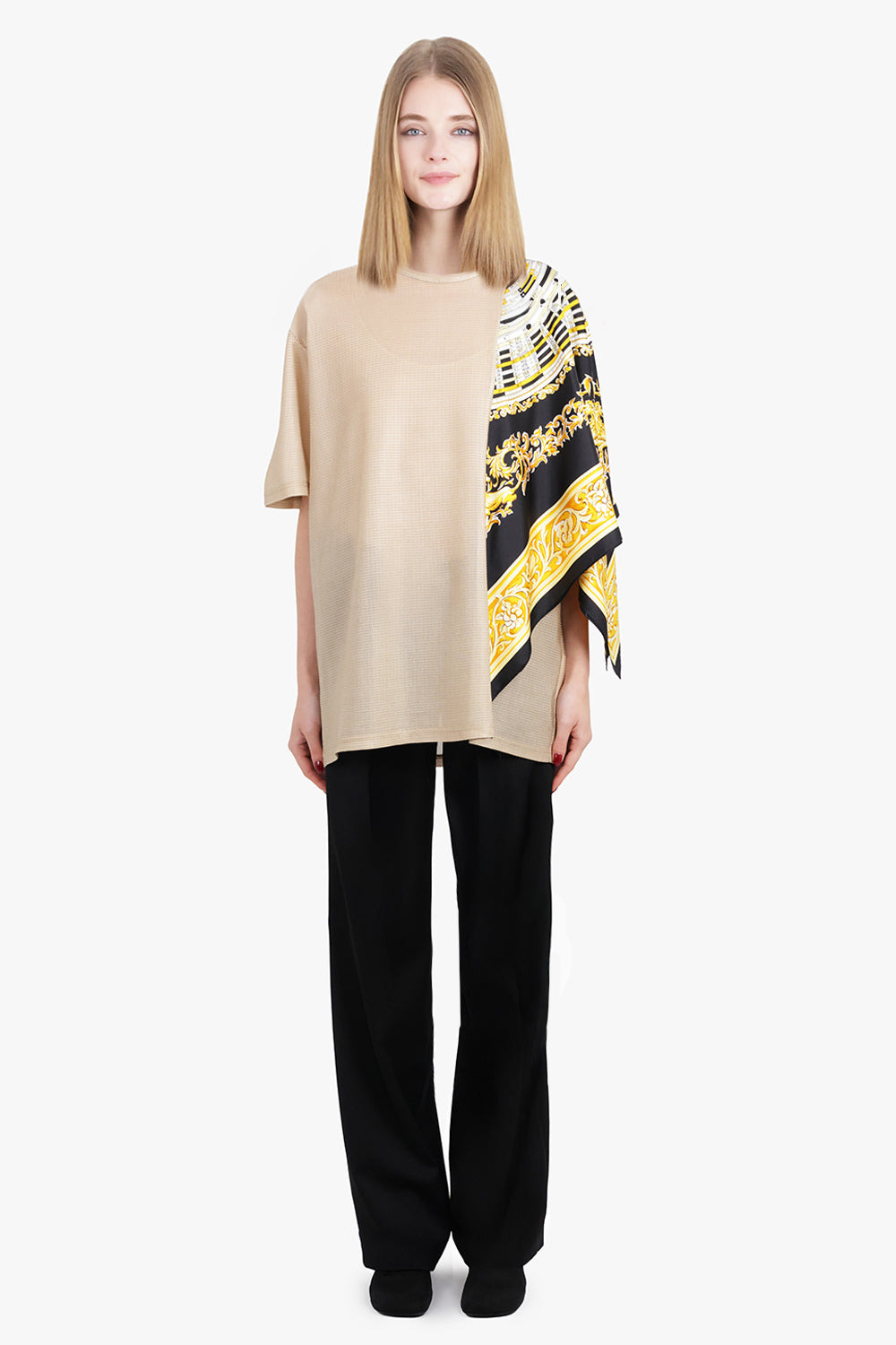 GLITTER S/S TOP X HALF VERSACE CLOCK PRINT SCARF | BEIGE/BLACK/YELLOW - 2