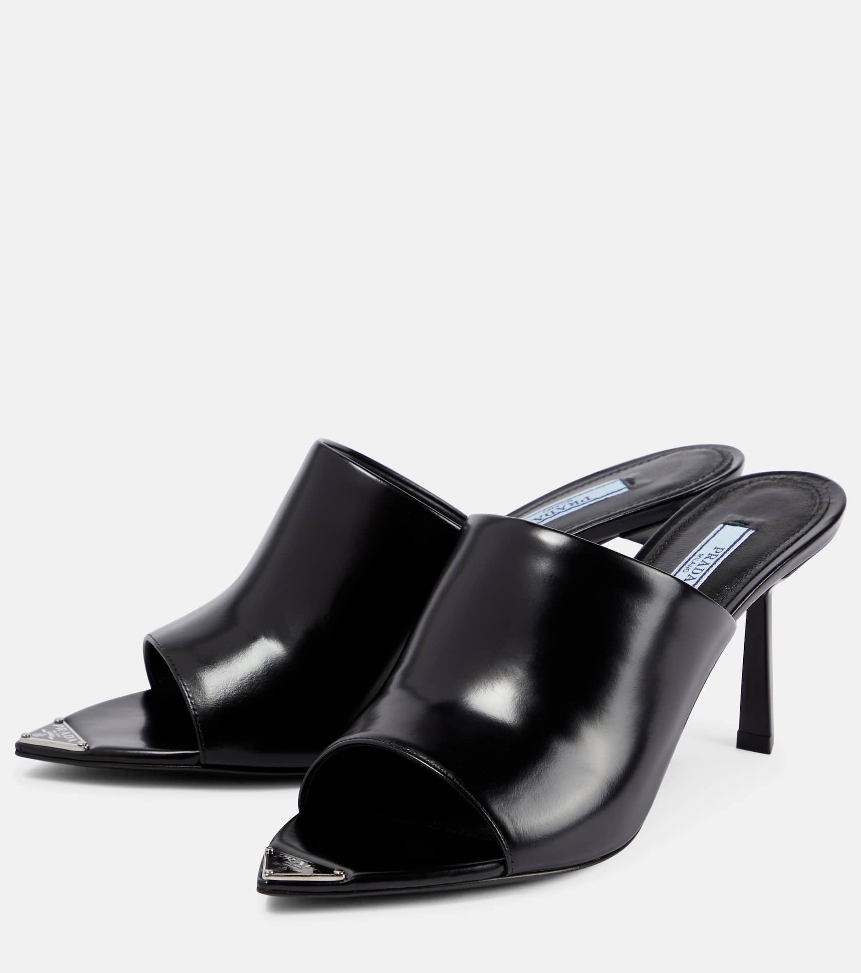 Brushed leather sandals - 3