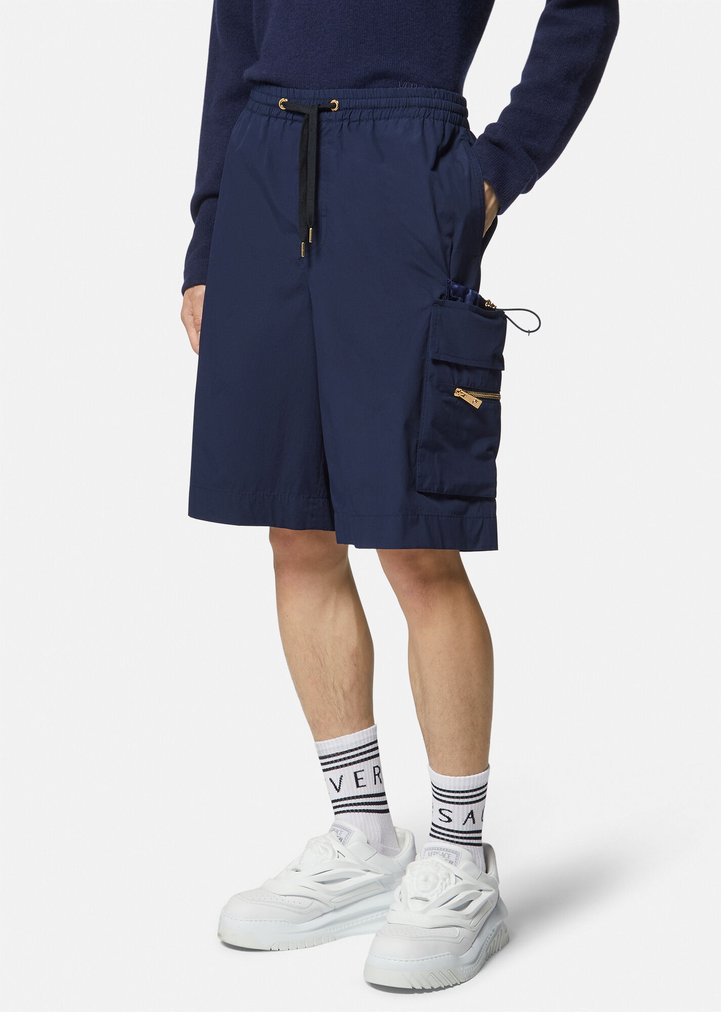 Medusa La Greca Cargo Shorts - 3