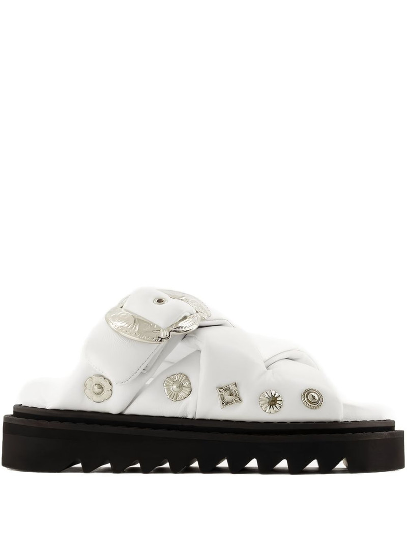 studded slides 1