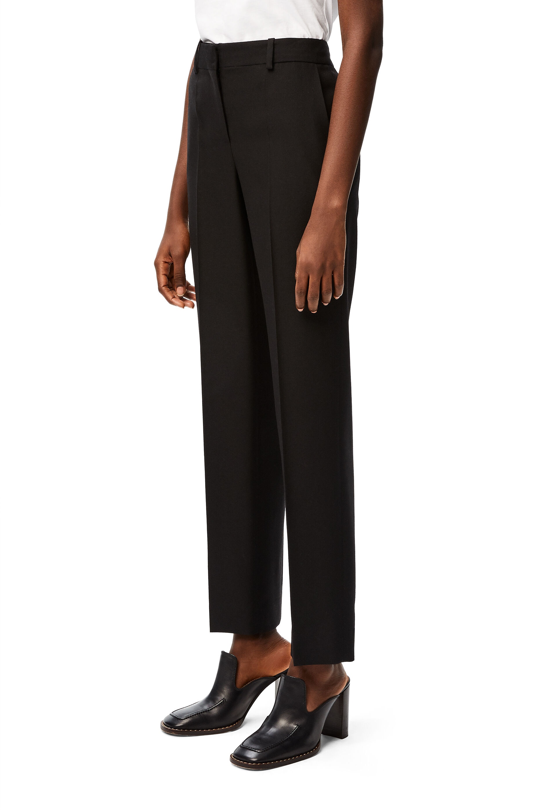 Cropped tapered trousers in wool - 3