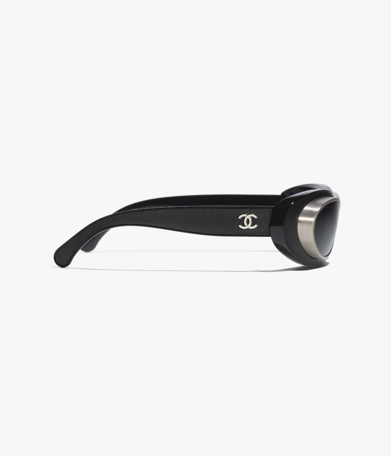 CHANEL Oval Sunglasses outlook