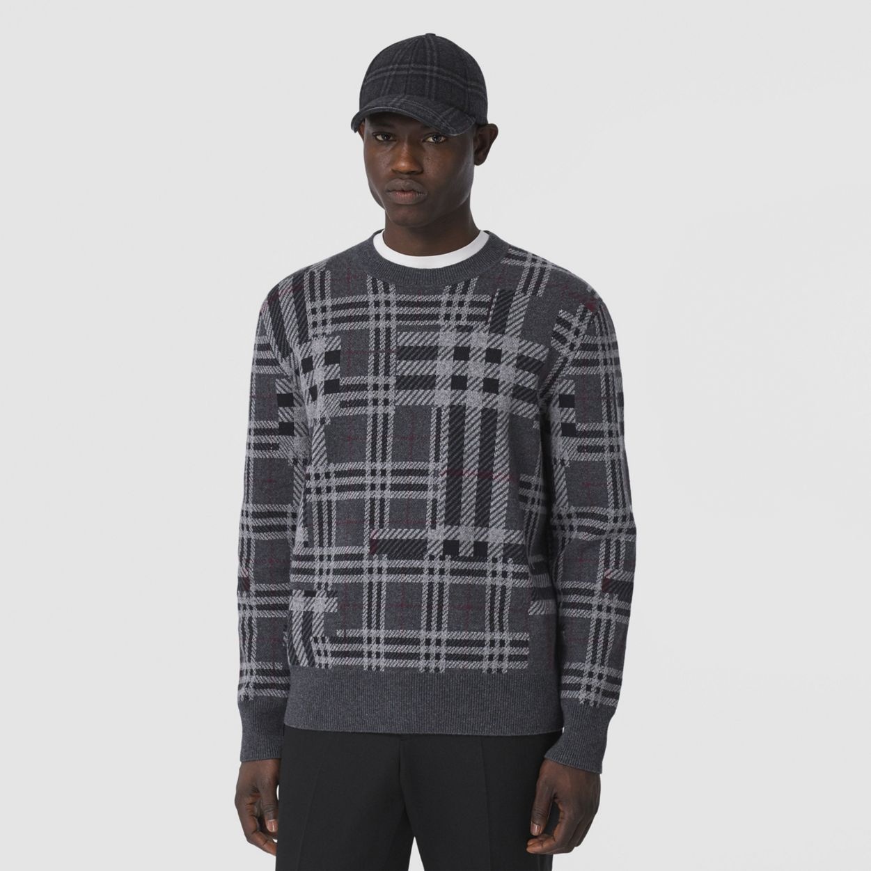 Contrast Check Cashmere Jacquard Sweater - 6