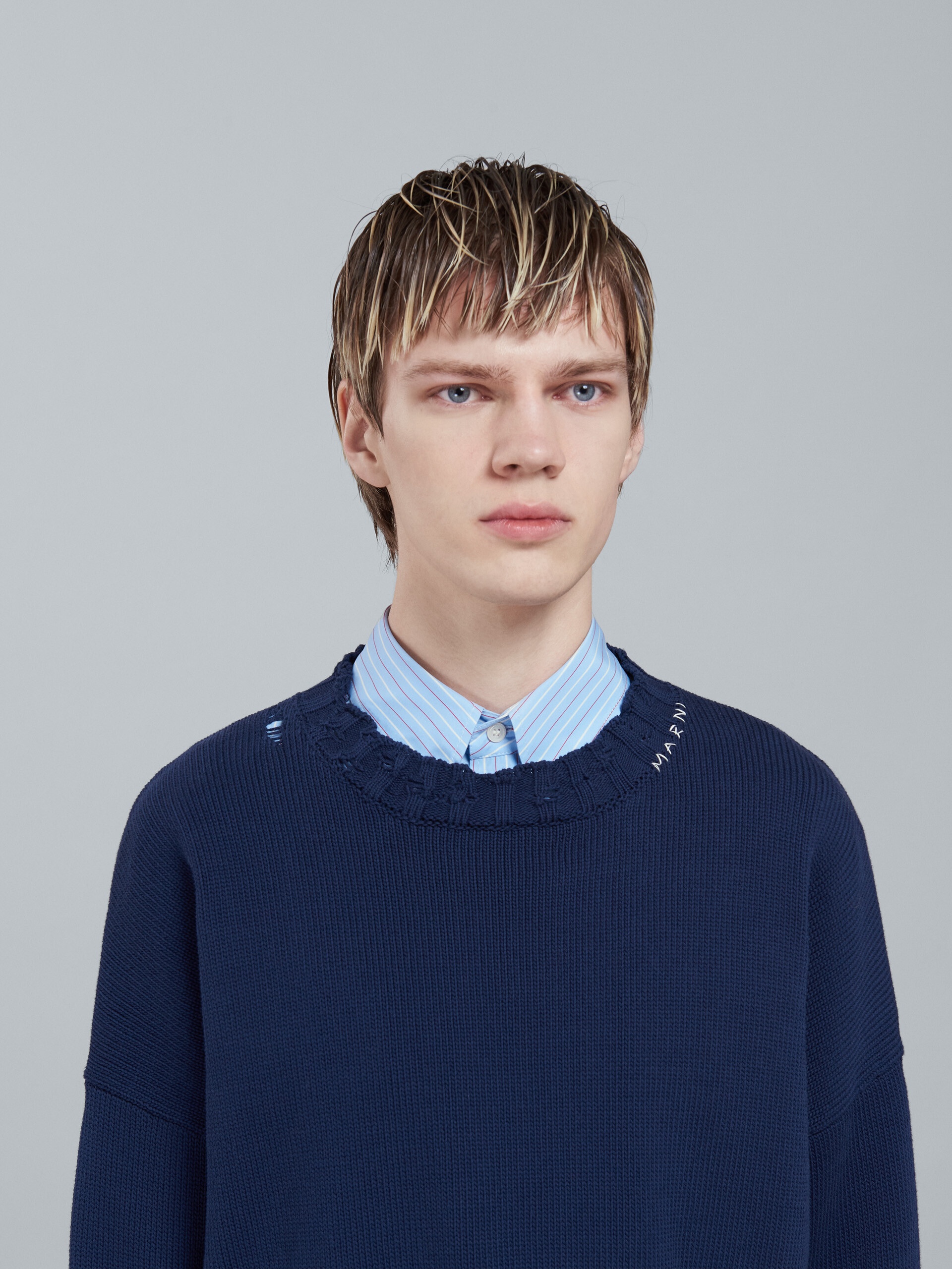 BLUE COTTON CREWNECK SWEATER - 4