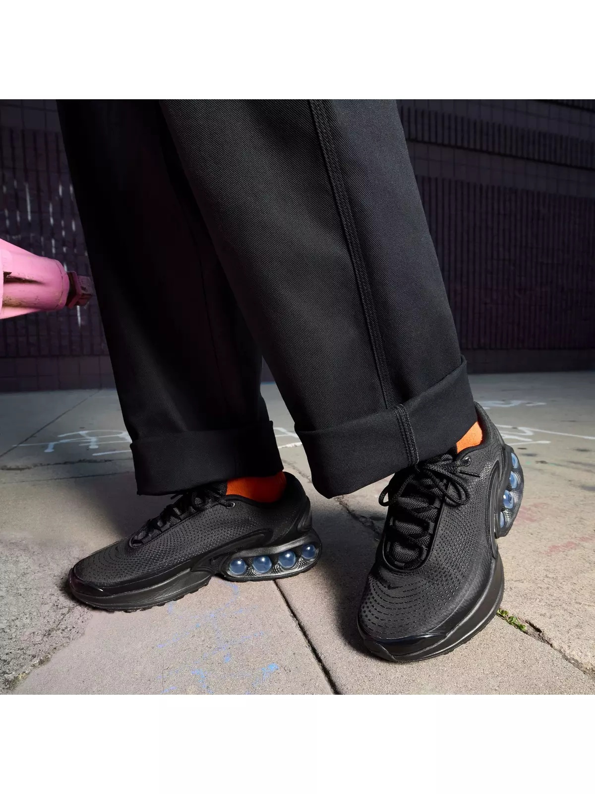 Air Max Dn "Black" Men's Shoe - 6