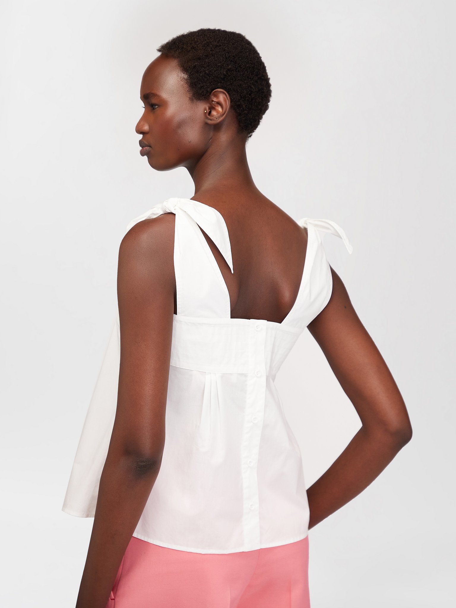 SLEEVELESS TOP - 3