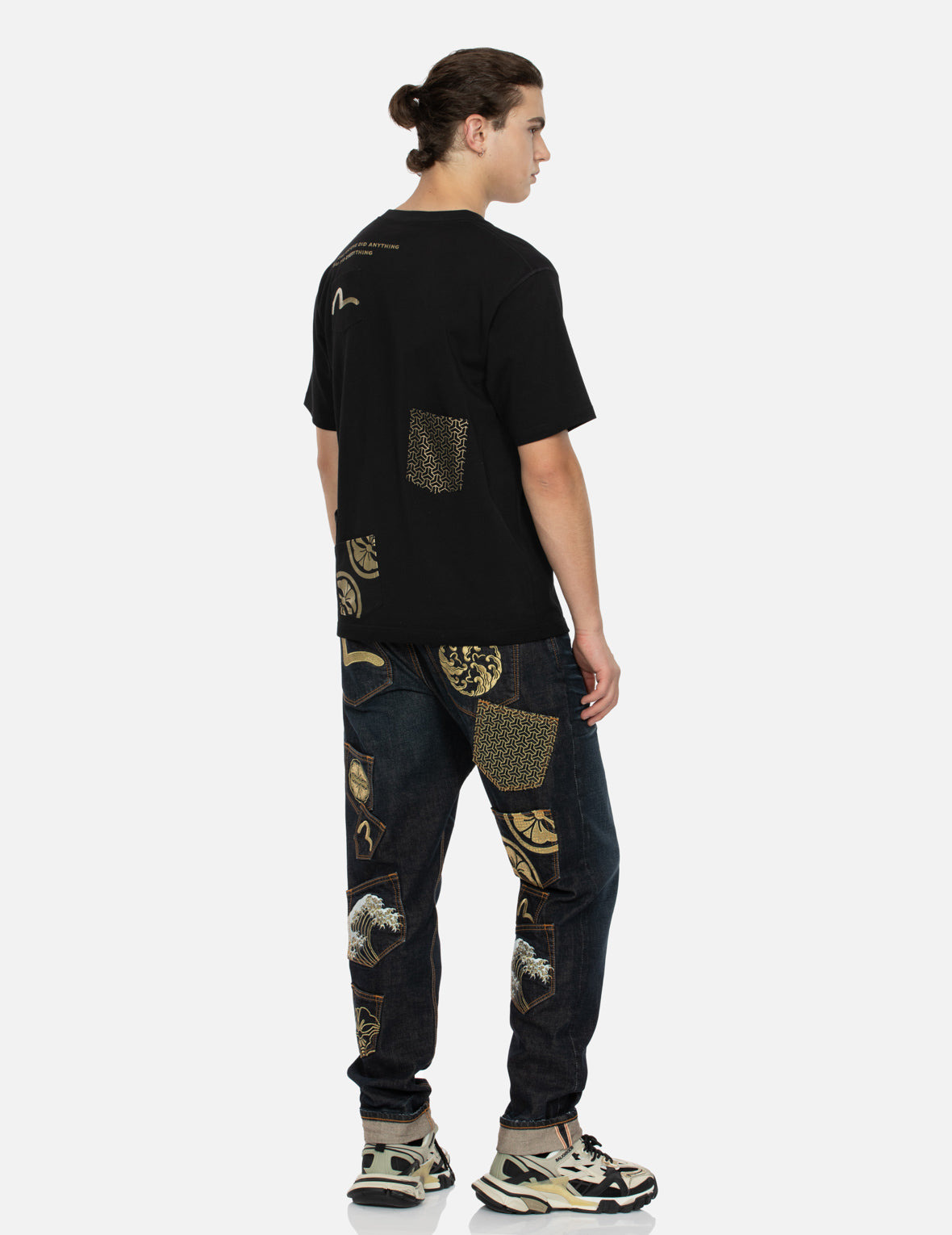 MULTI-PRINT AND MULTI-POCKET REGULAR FIT T-SHIRT - 4