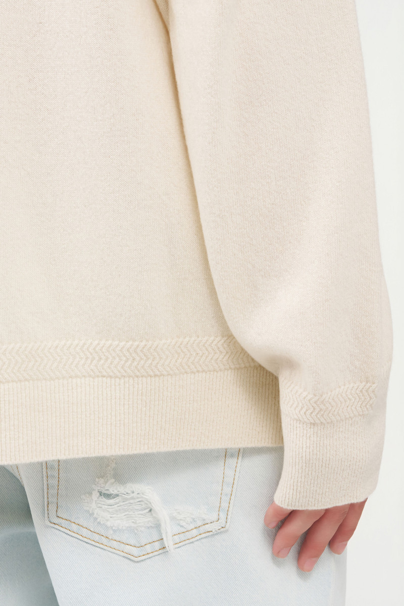 Wool Sweater with Tiger Motif 7