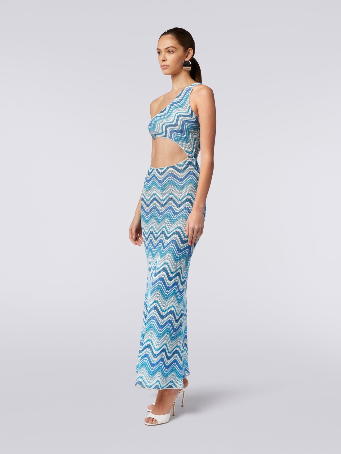 Long chevron crochet cover-up with cut-out and lurex - 3