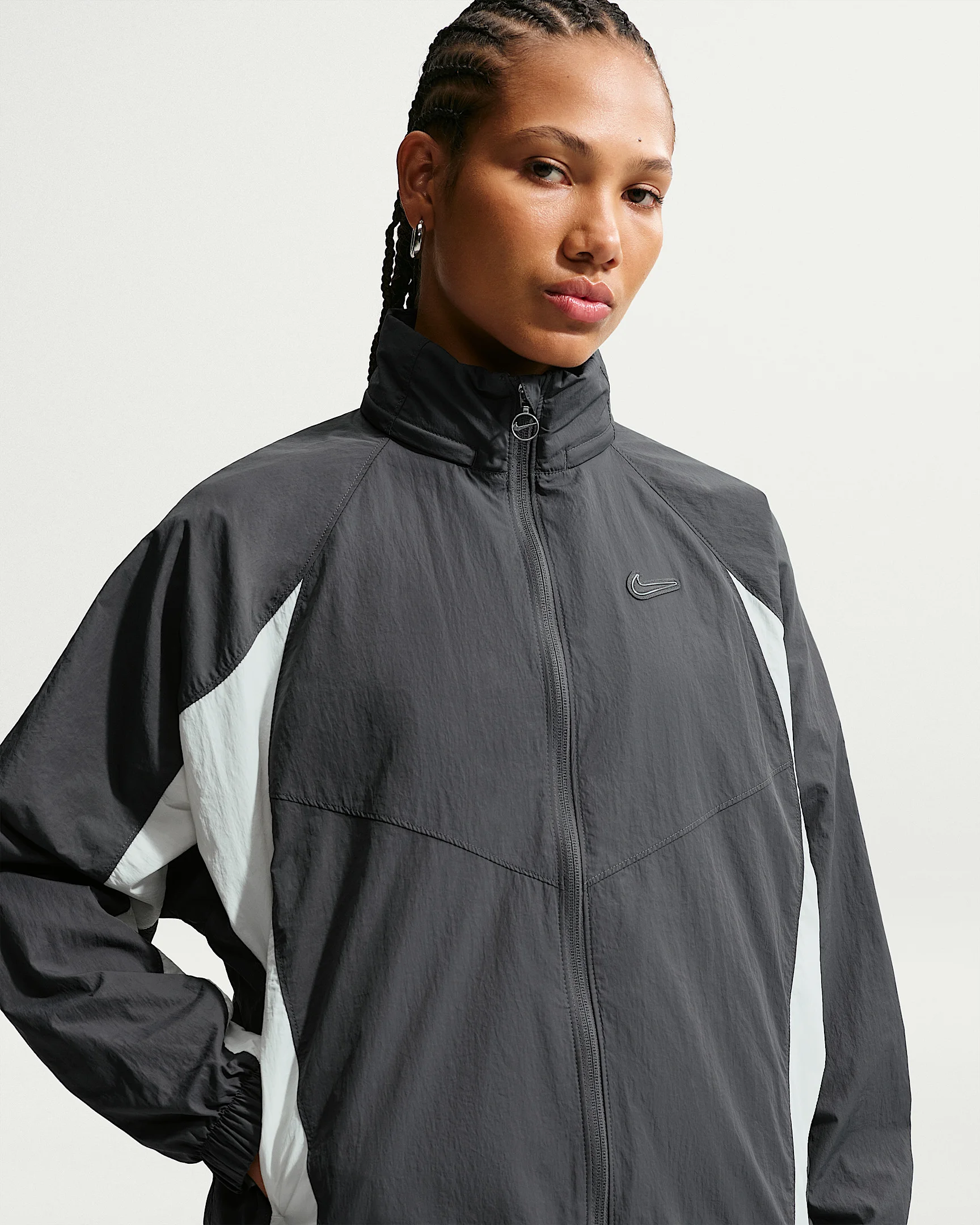 Nike Sportswear Women's Woven Jacket - 1