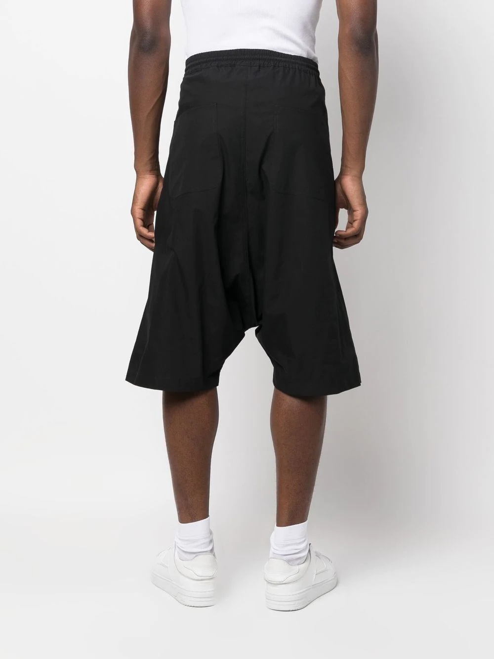 cotton drawstring below-knee shorts - 4