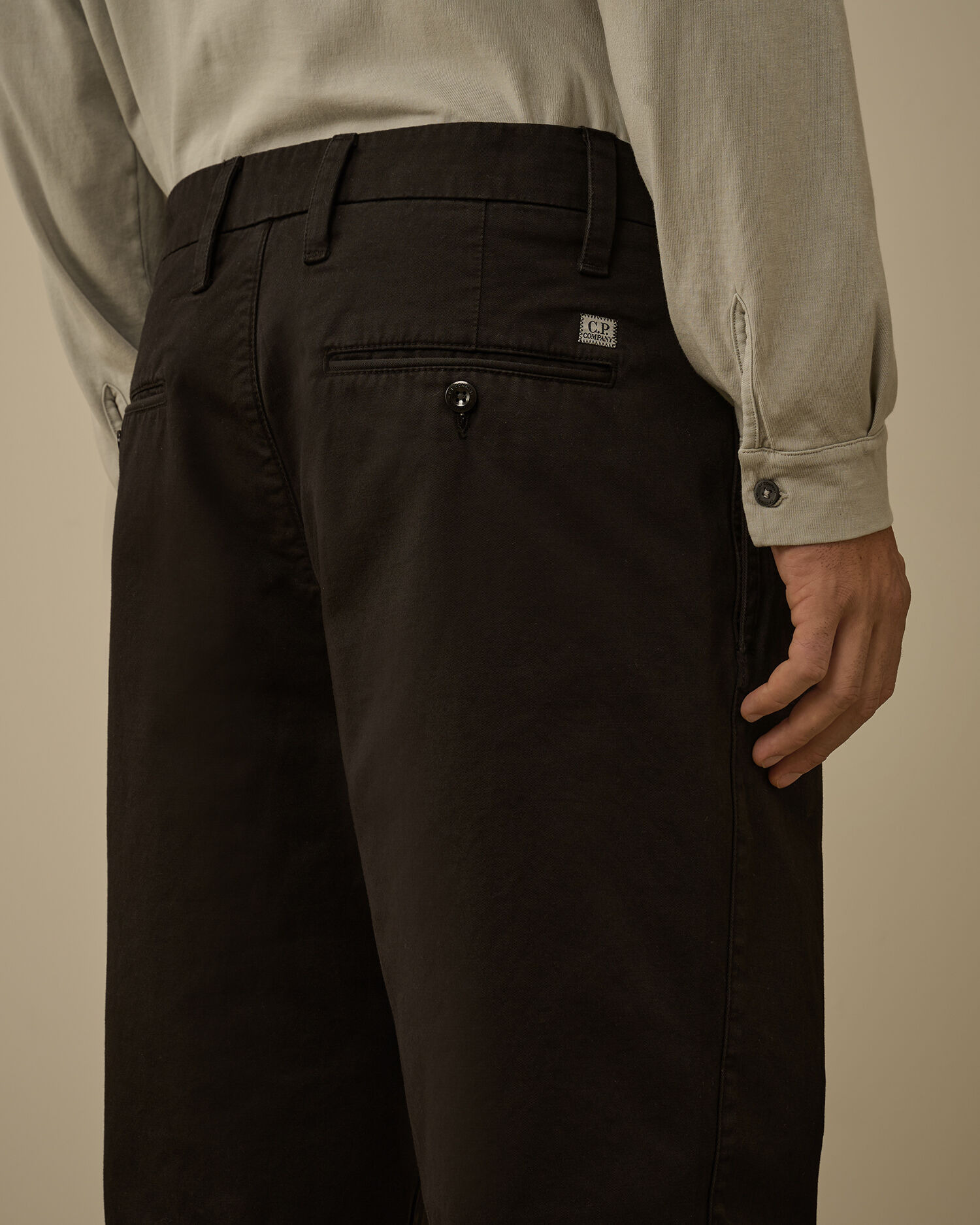 Cotton Gabardine Loose Chino Pants - 6