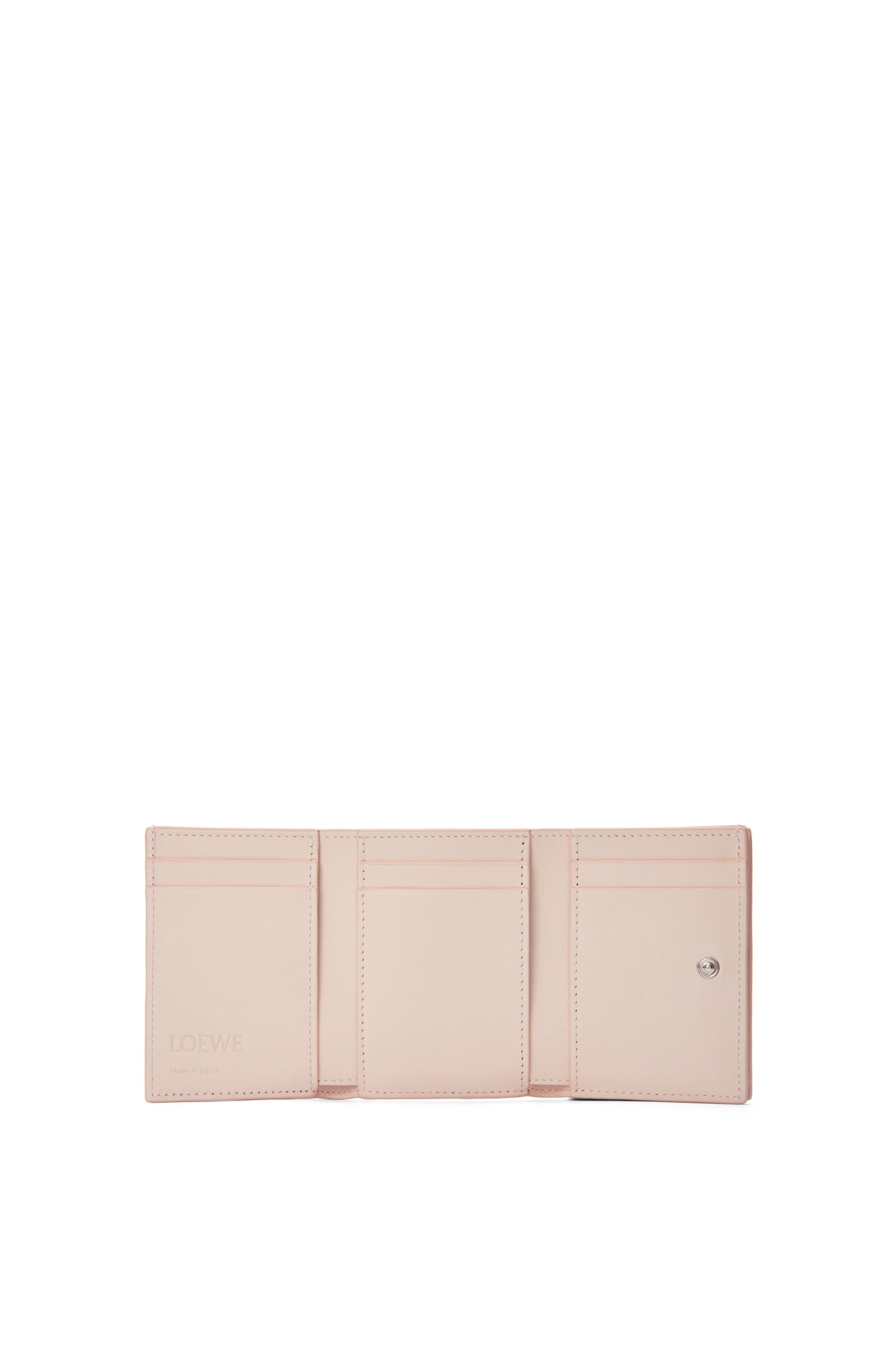 Anagram trifold wallet in pebble grained calfskin - 2