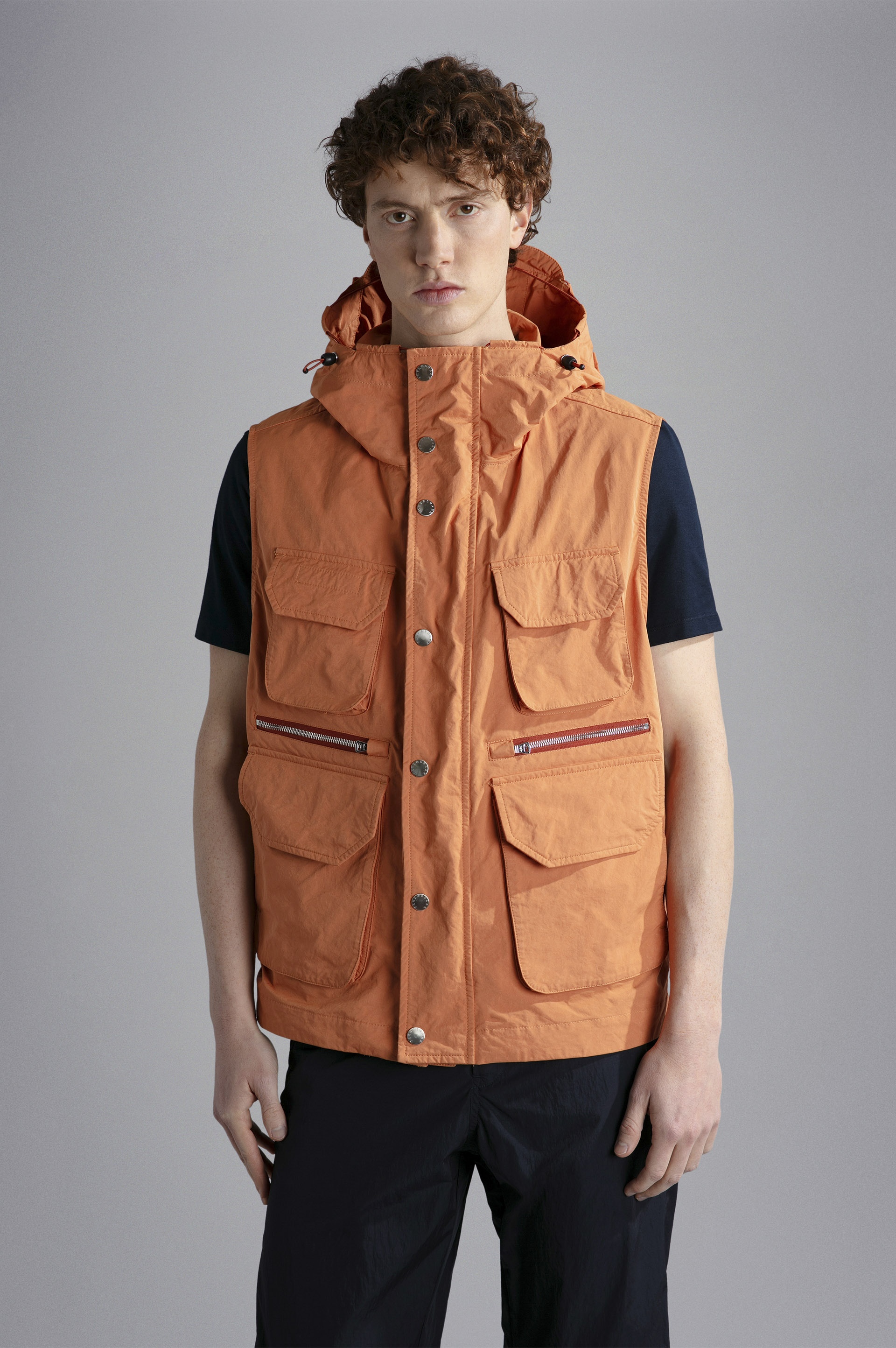 GARMENT DYED GILET - 6