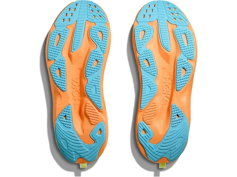 HOKA Skyflow - 4