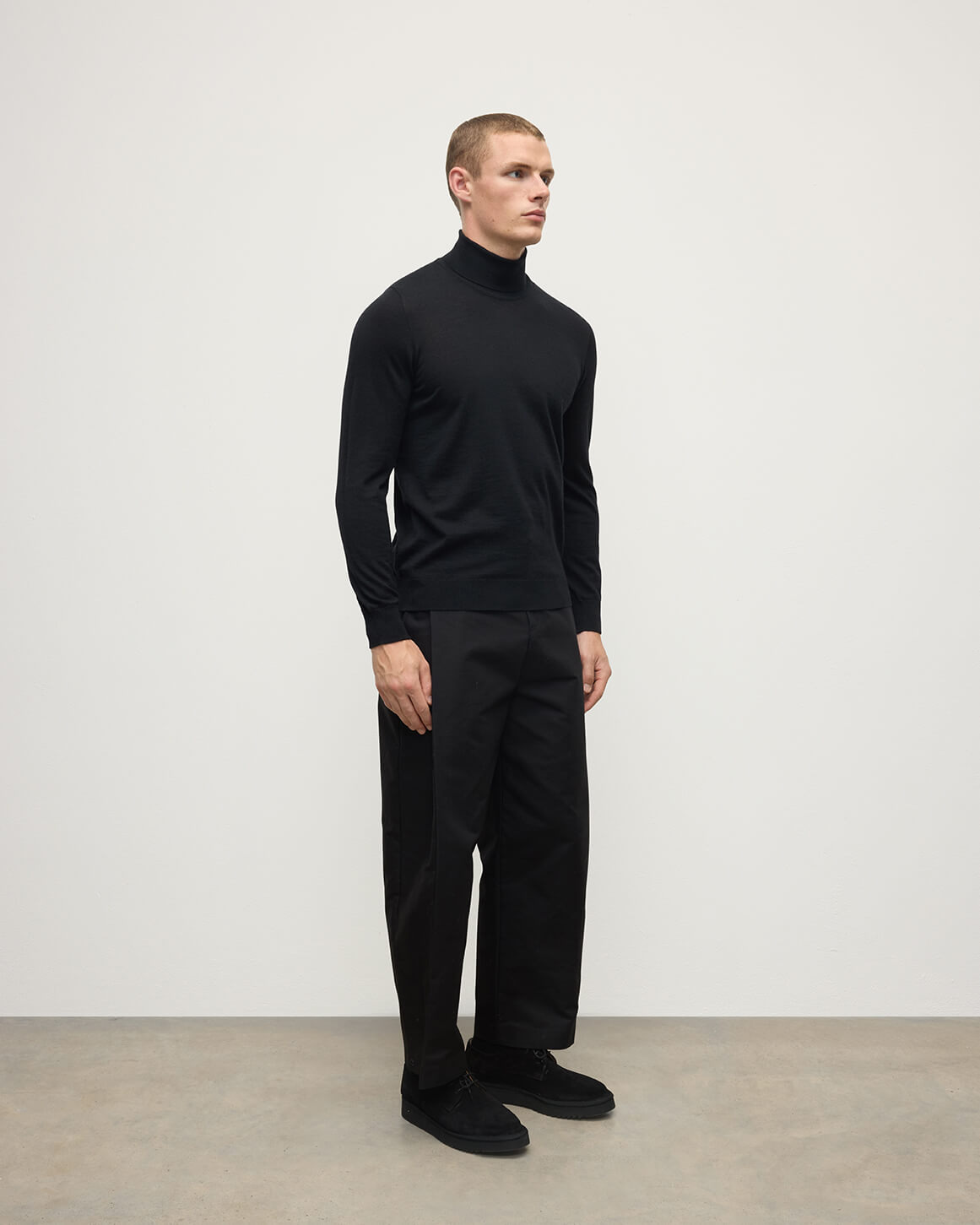 Superfine Cashmere Black Roll Neck Jumper - 3