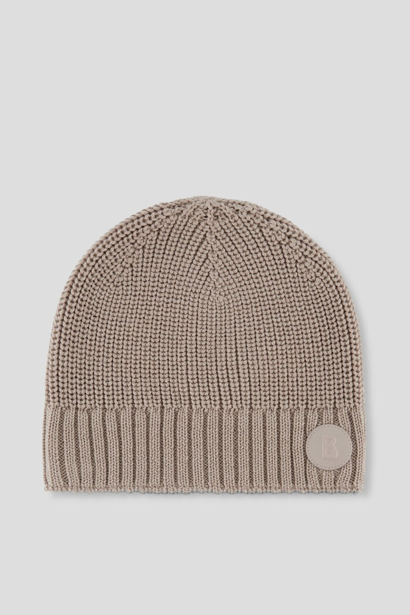 Perth Knitted hat in Beige 1