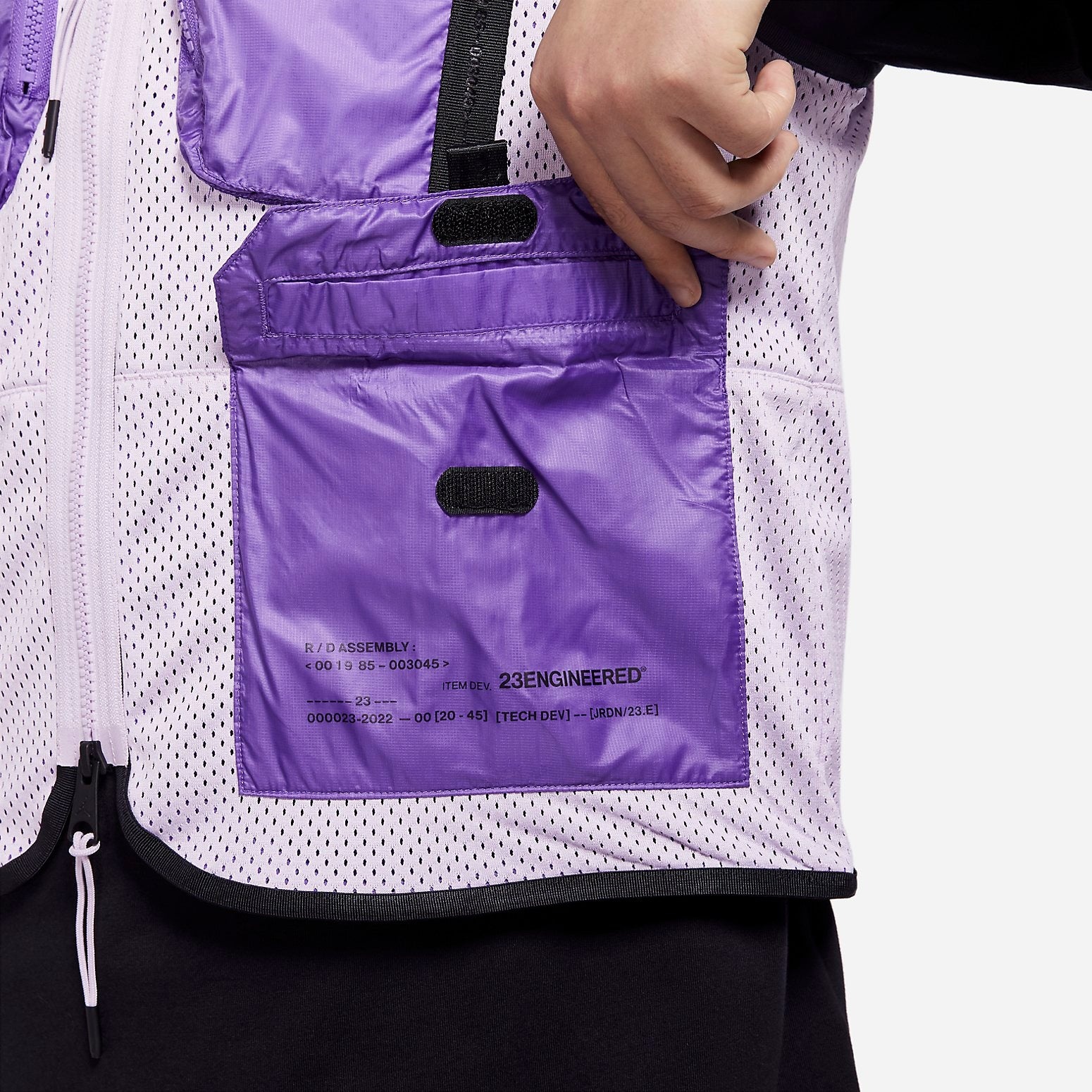 Air Jordan 23 Engineered Utility Cargo Vest 'Purple' DM1387-530 - 3