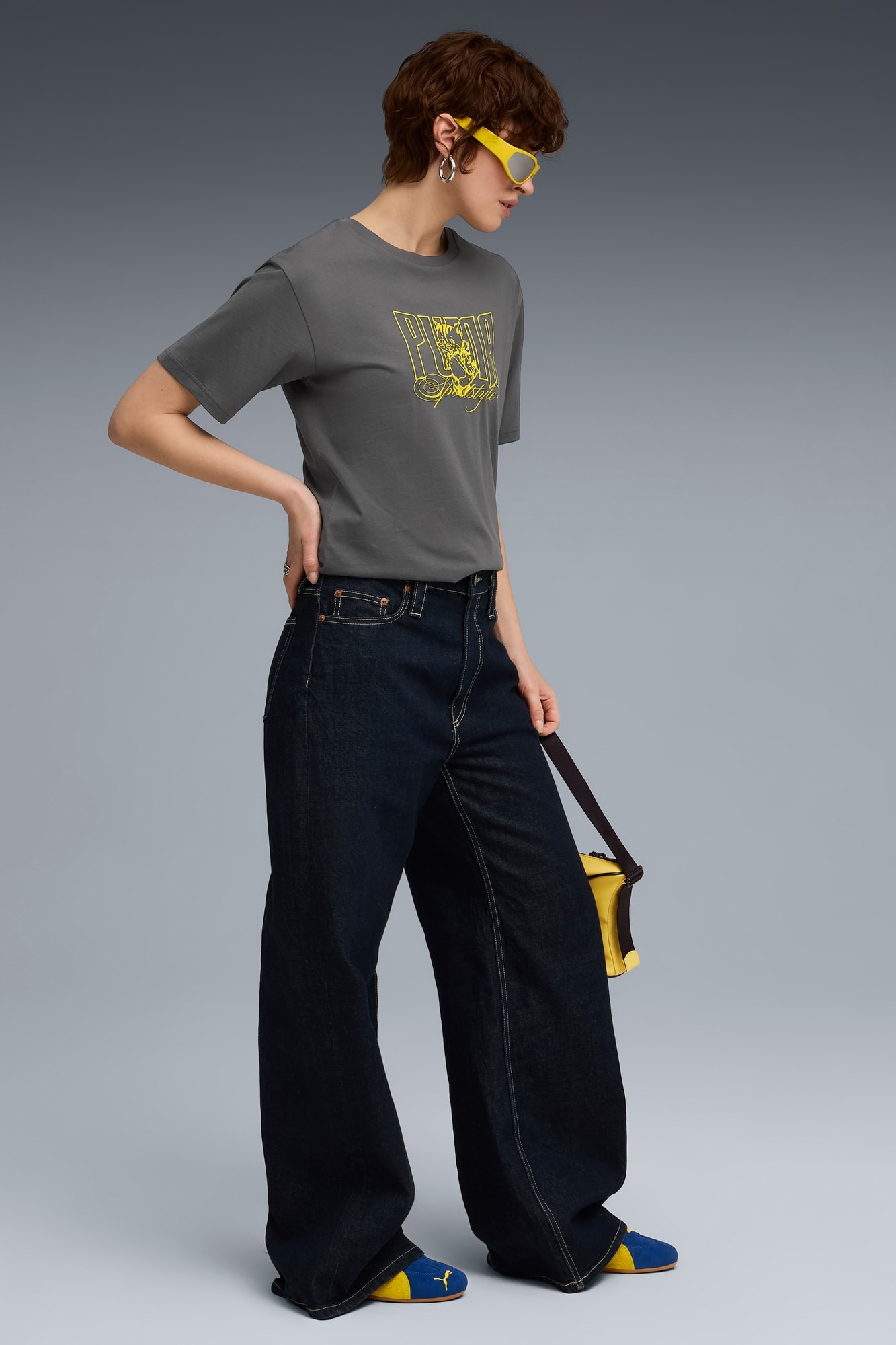 Graphic Tee Women - 5