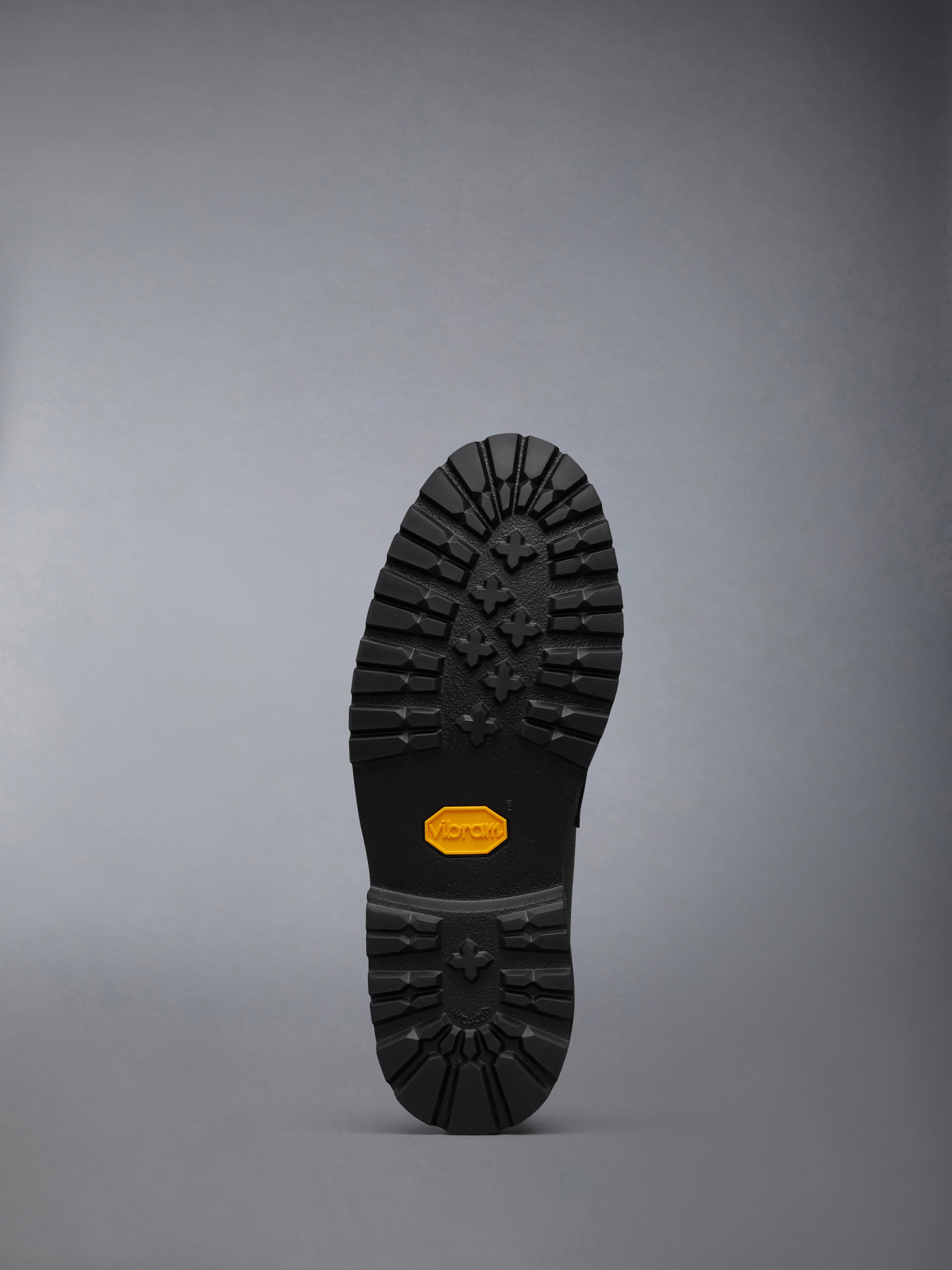 PEBBLE GRAIN COMMANDO SOLE PENNY LOAFER - 6