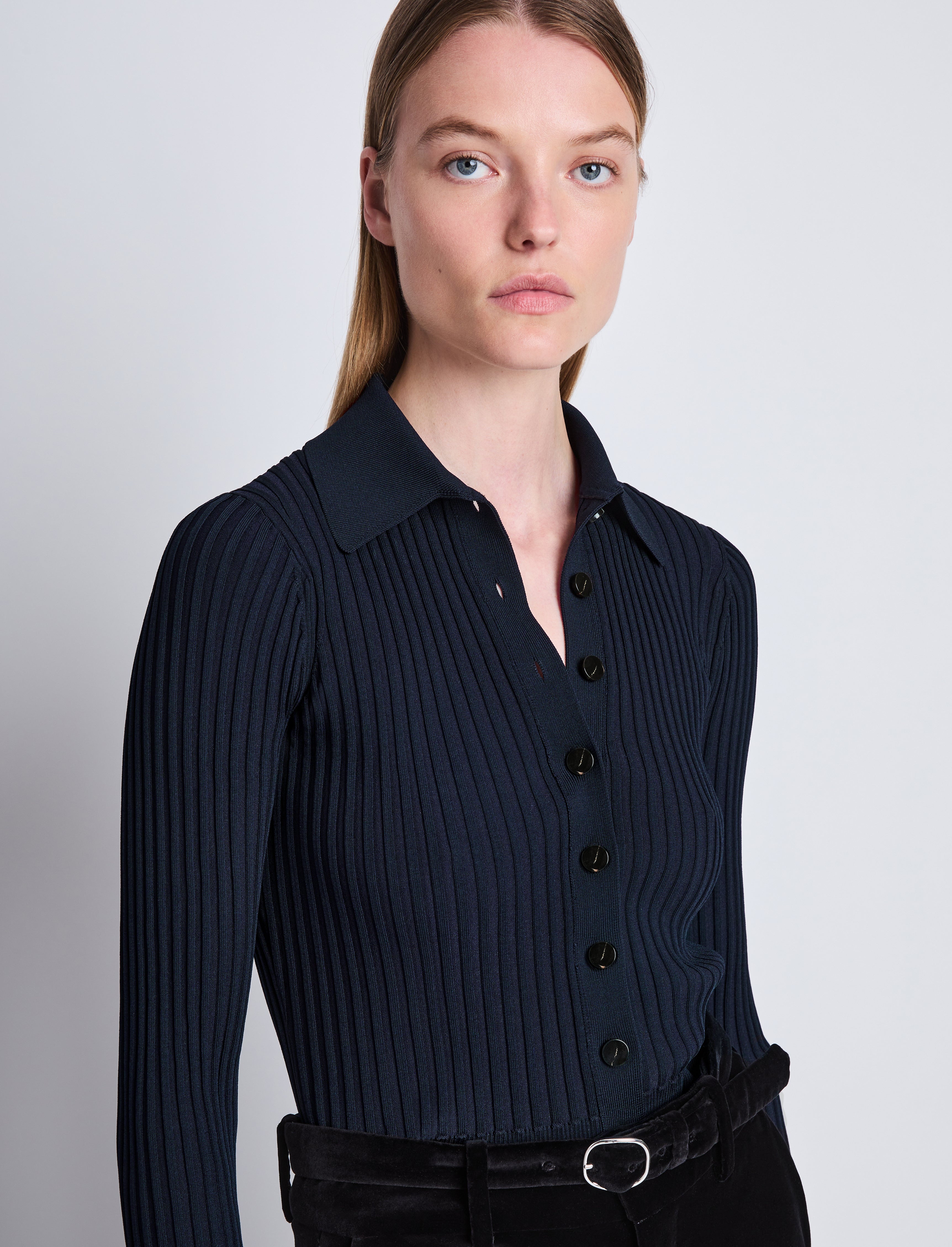 Carla Sweater in Midweight Viscose Rib - 6