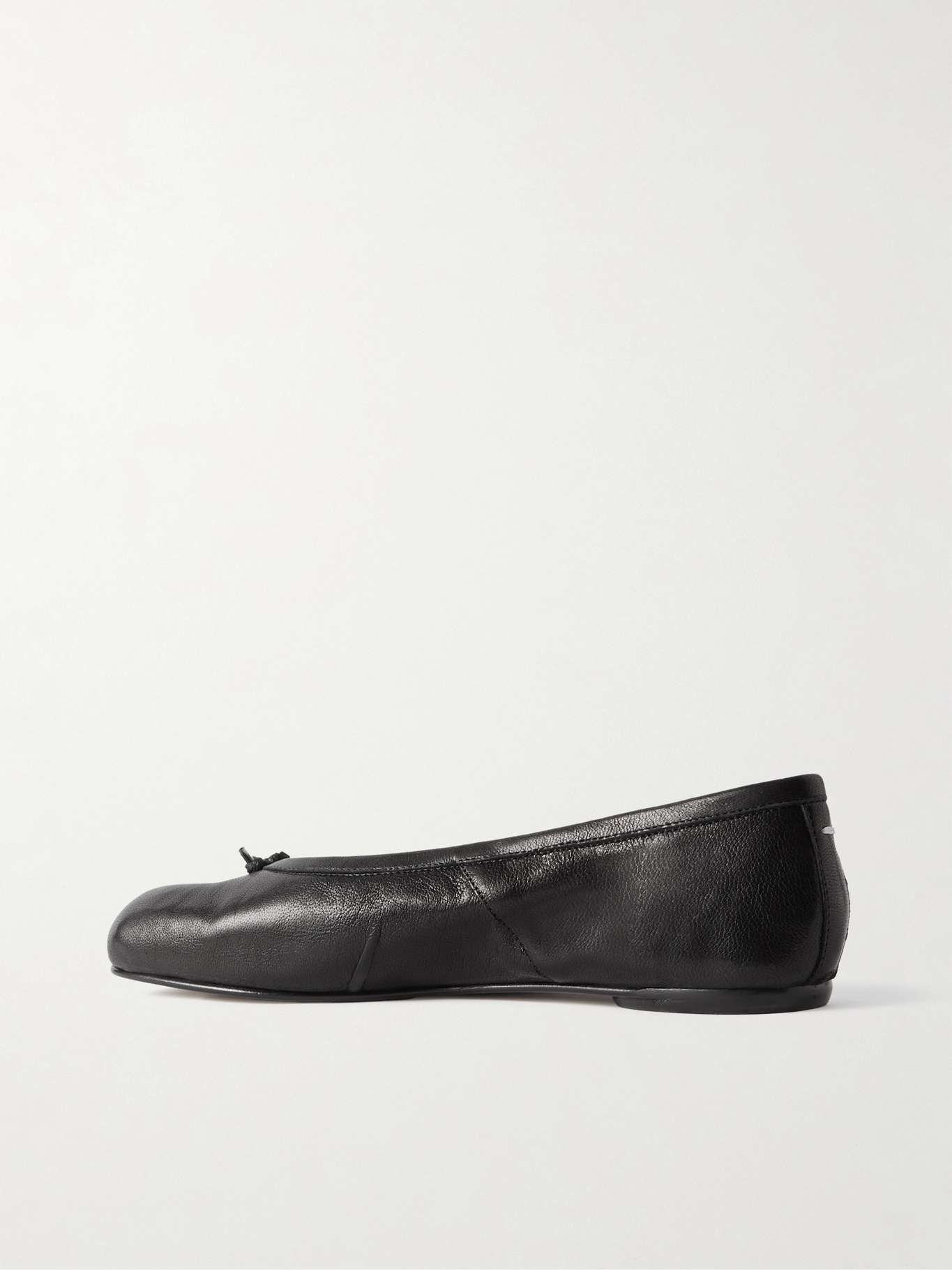 Tabi split-toe textured leather ballet flats - 3