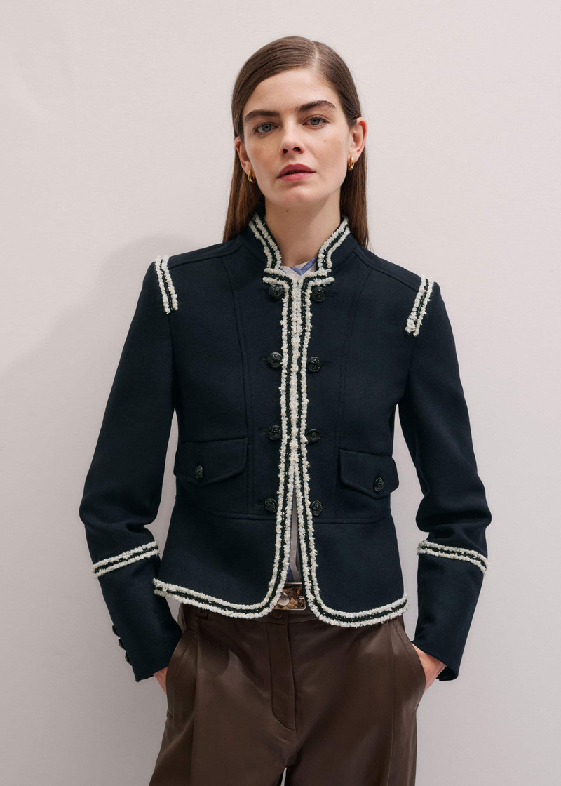 Short Fitted Jacket 6