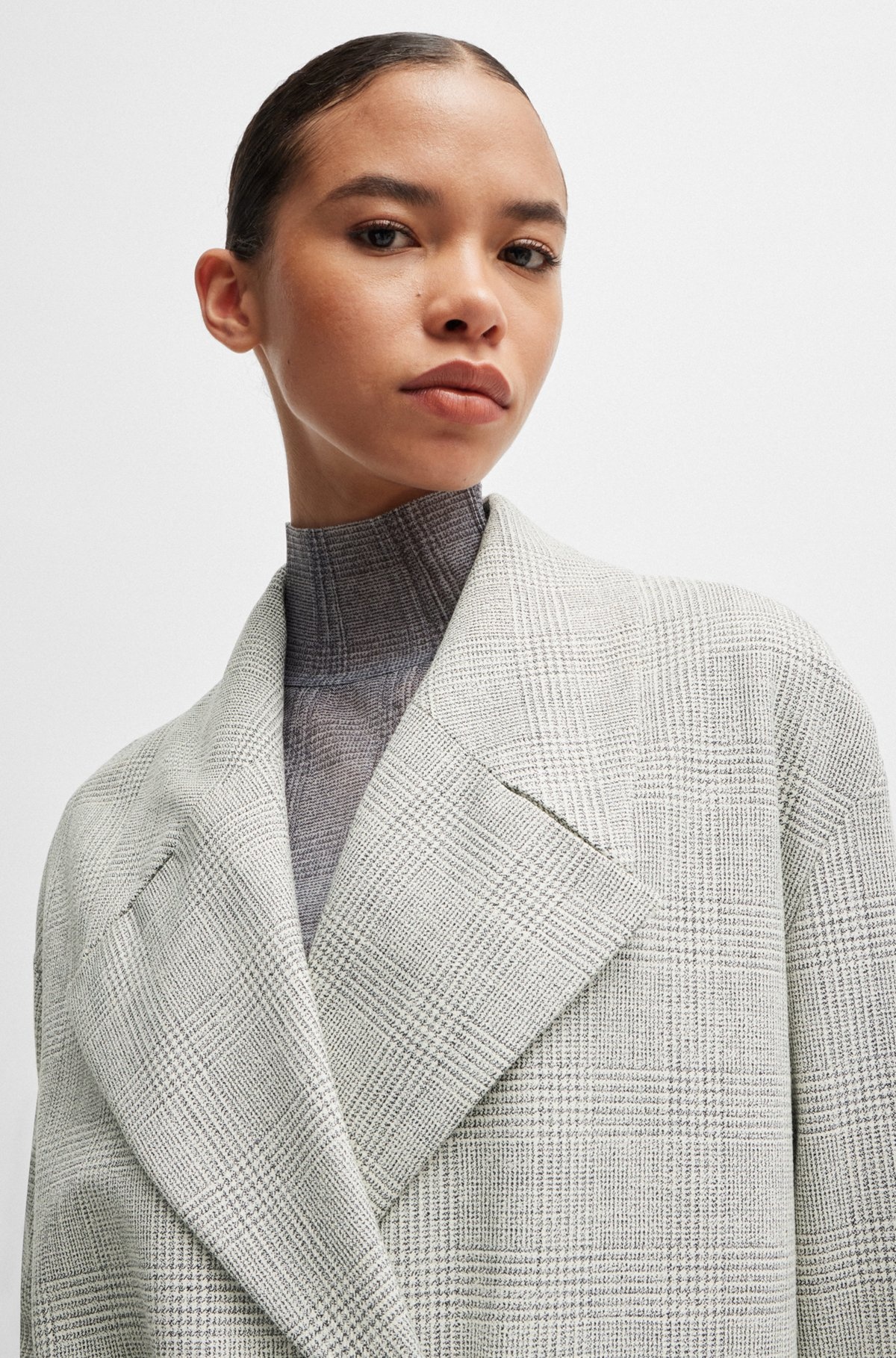DOUBLE-BREASTED COAT IN CHECKED CREPE WITH PARTIAL LINING - 5
