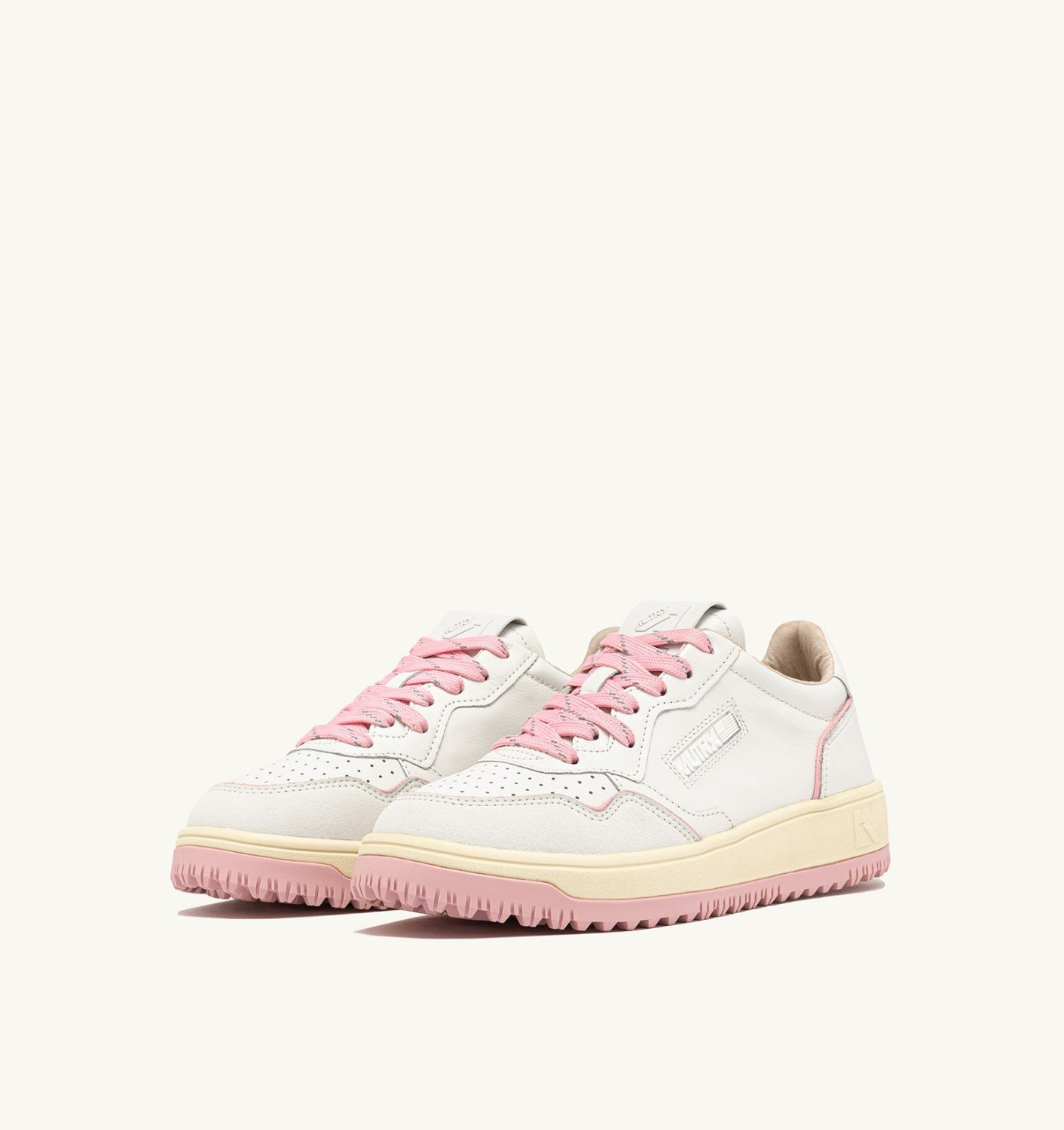 GOLF LOW SNEAKERS IN WHITE AND CORAL BLUSH LEATHER - 2