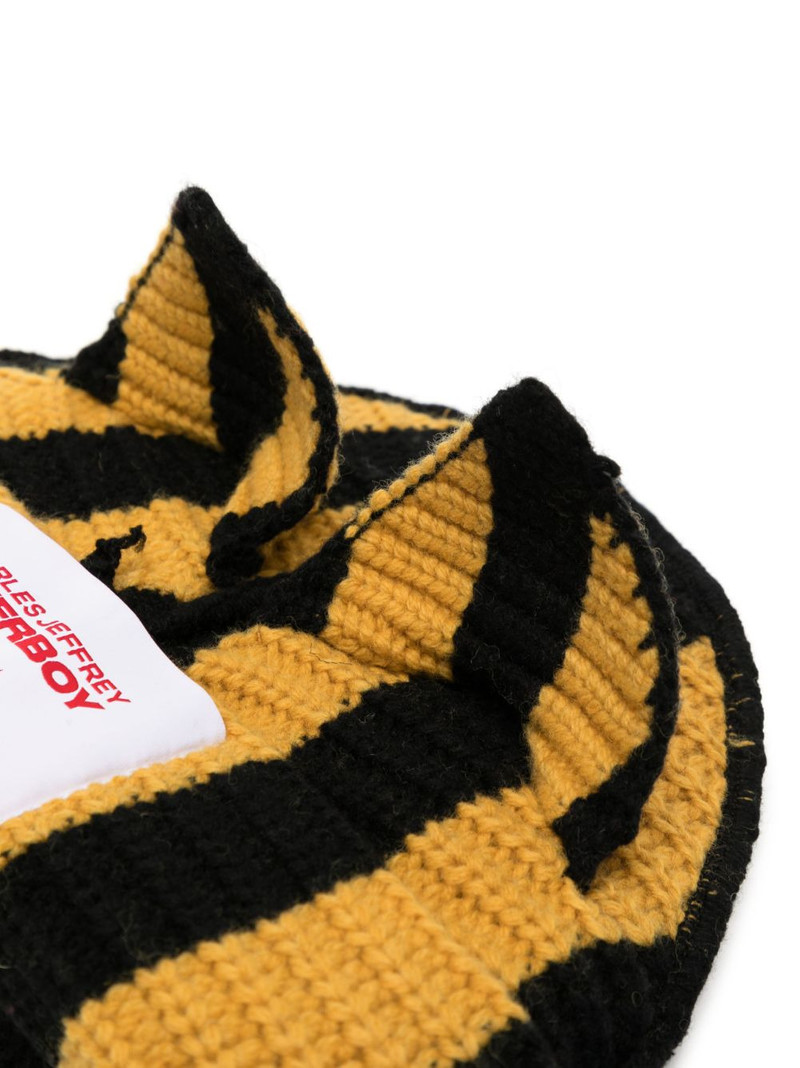 CHARLES JEFFREY LOVERBOY Chunky Ears striped beanie outlook