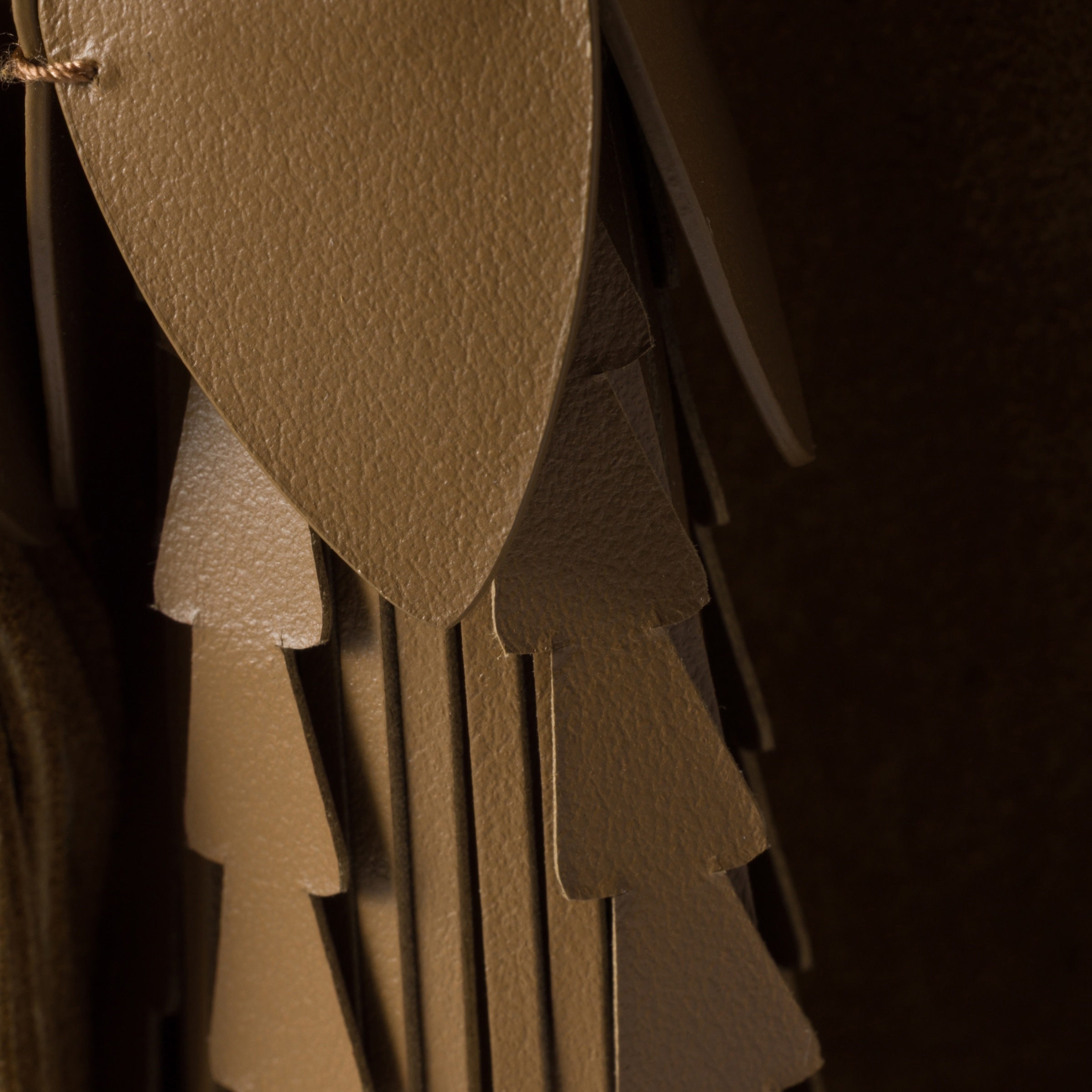 Suede handbag with tassels - 5