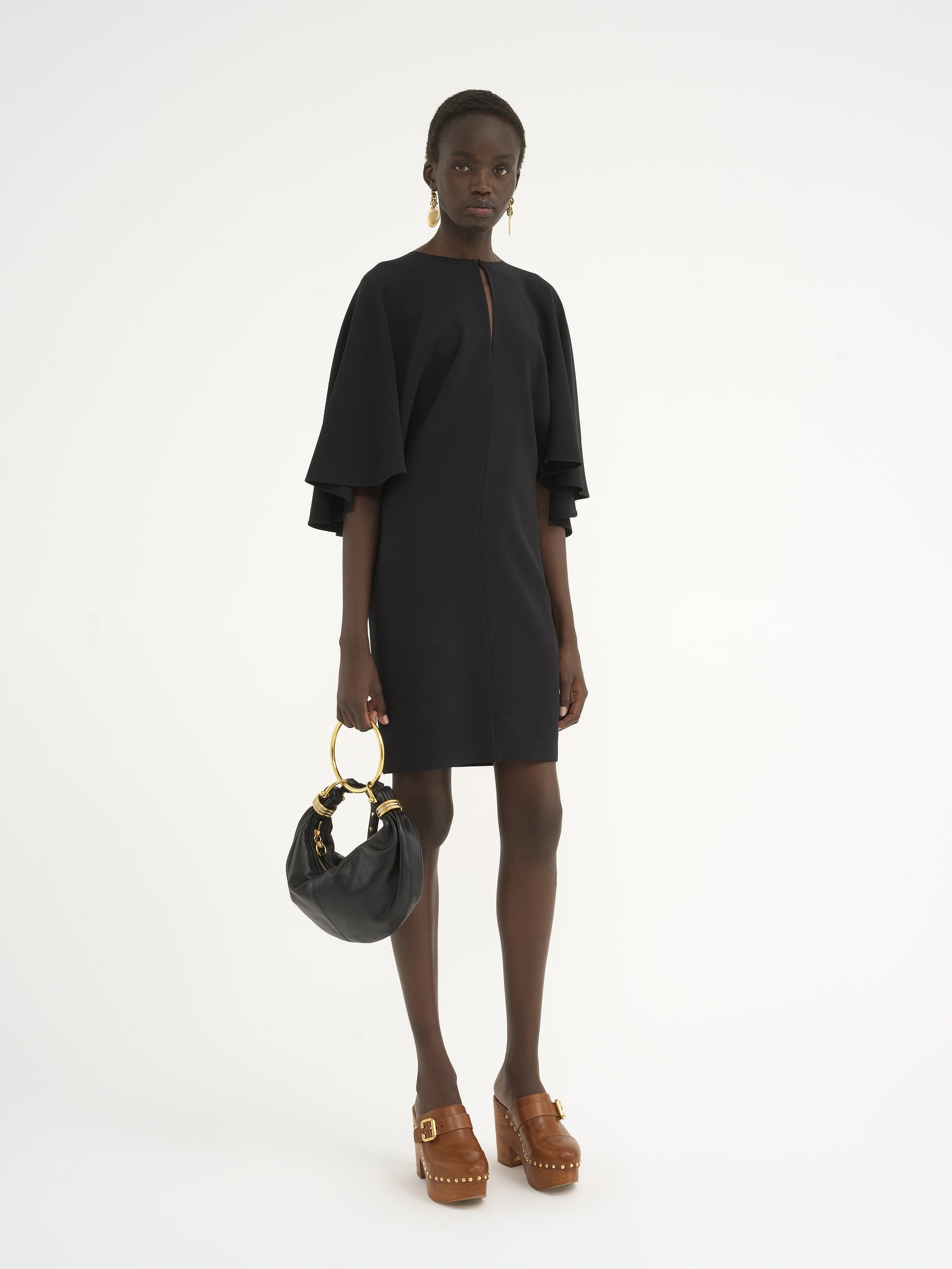 SHORT CAPE DRESS IN VISCOSE CRÊPE - 3