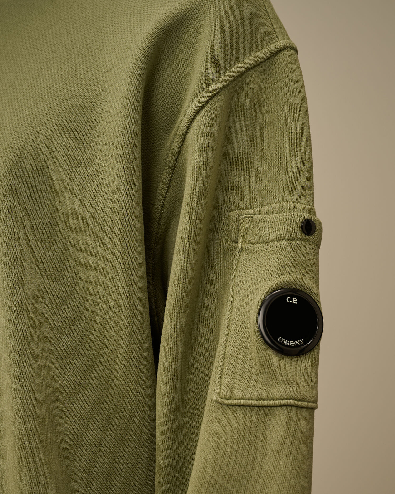 Brushed and Emerized Diagonal Fleece Crewneck Lens Sweatshirt - 5
