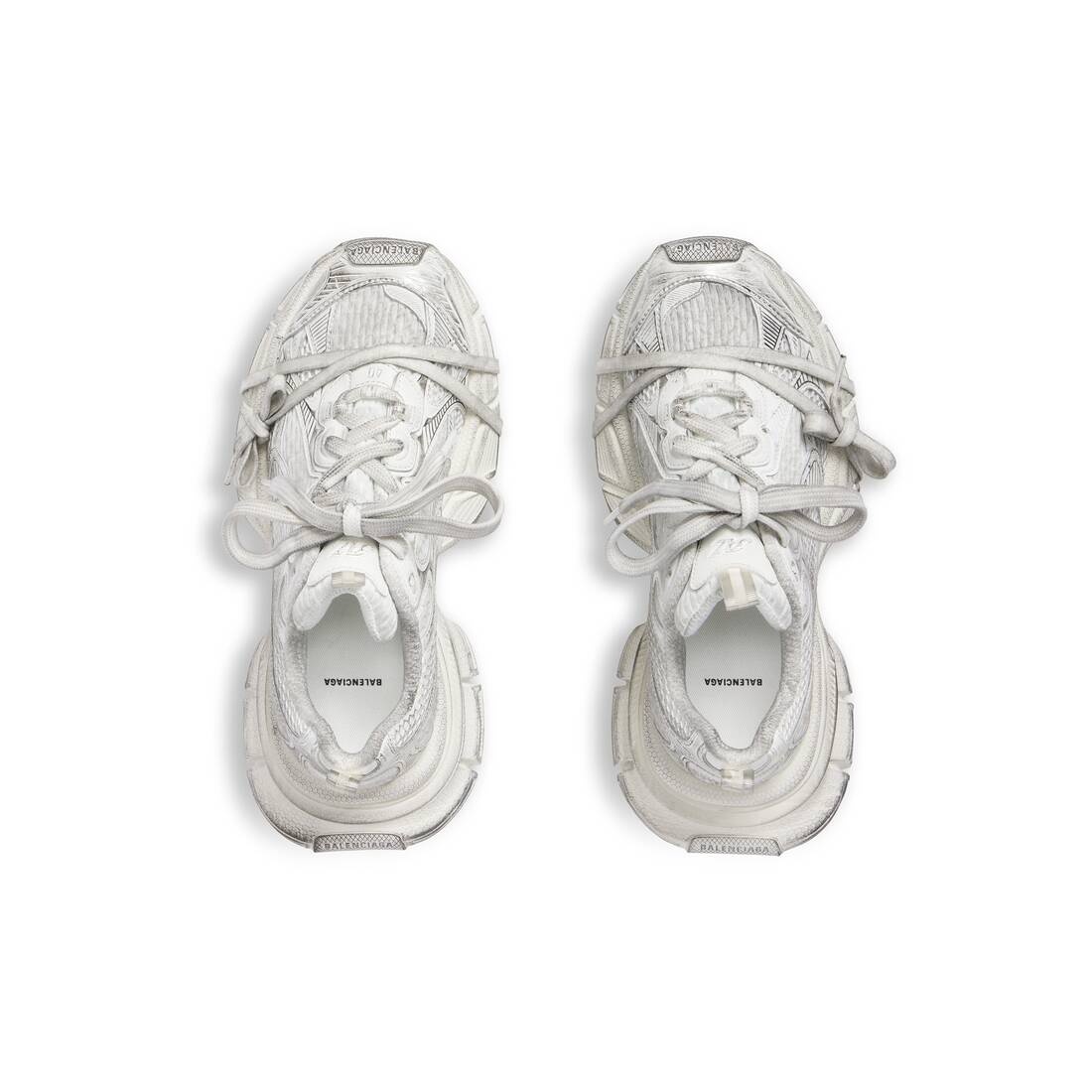 Men's 3xl Sneaker in White - 6