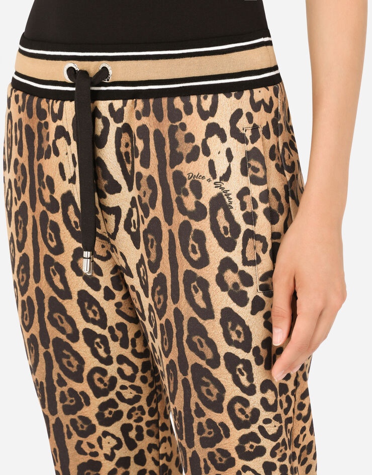 Jersey jogging pants with leopard print - 4