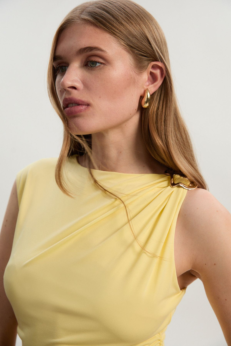 Drapey Crepe Trim Detail Ruched Top 1
