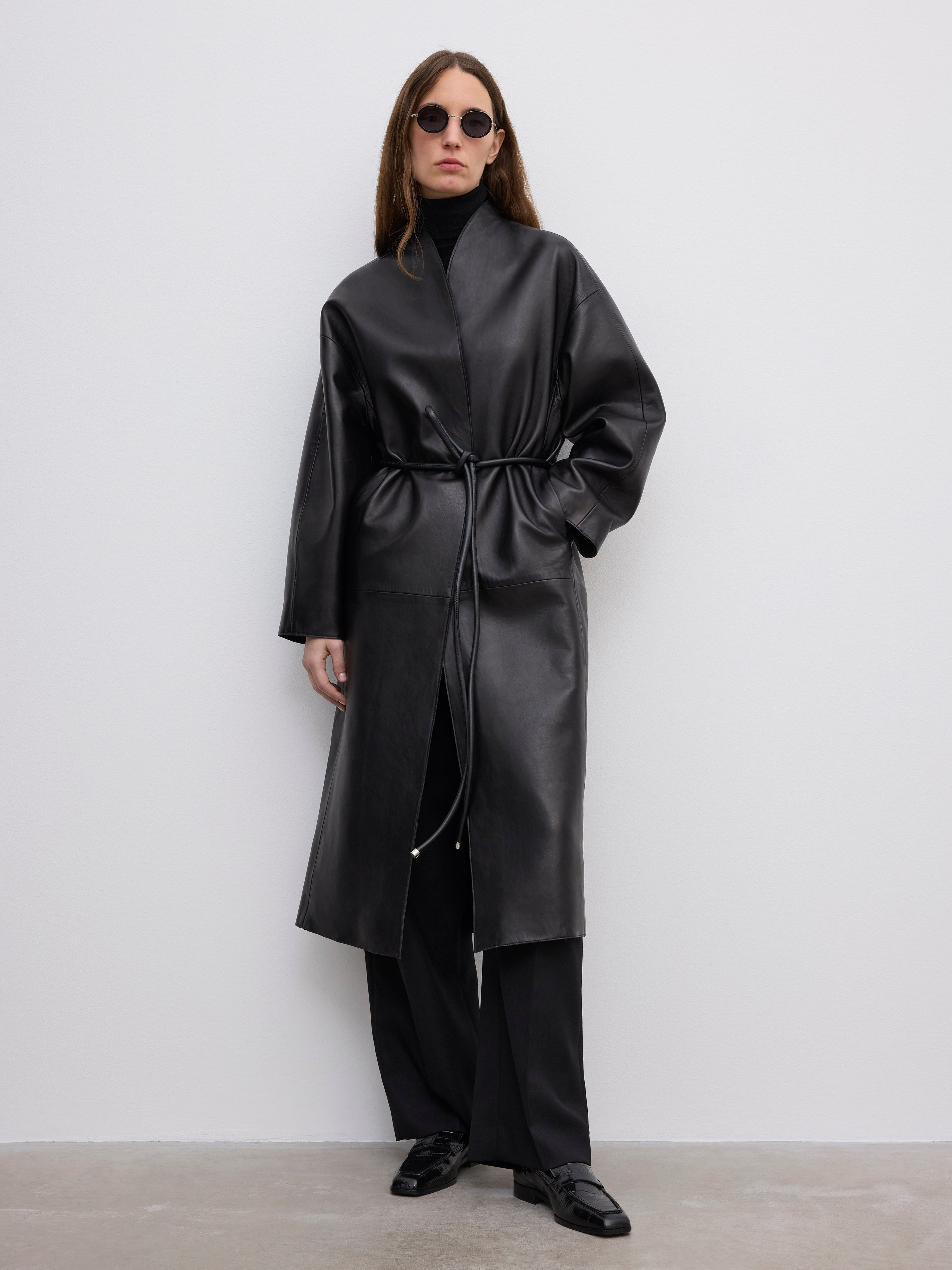 Leather coat - 3
