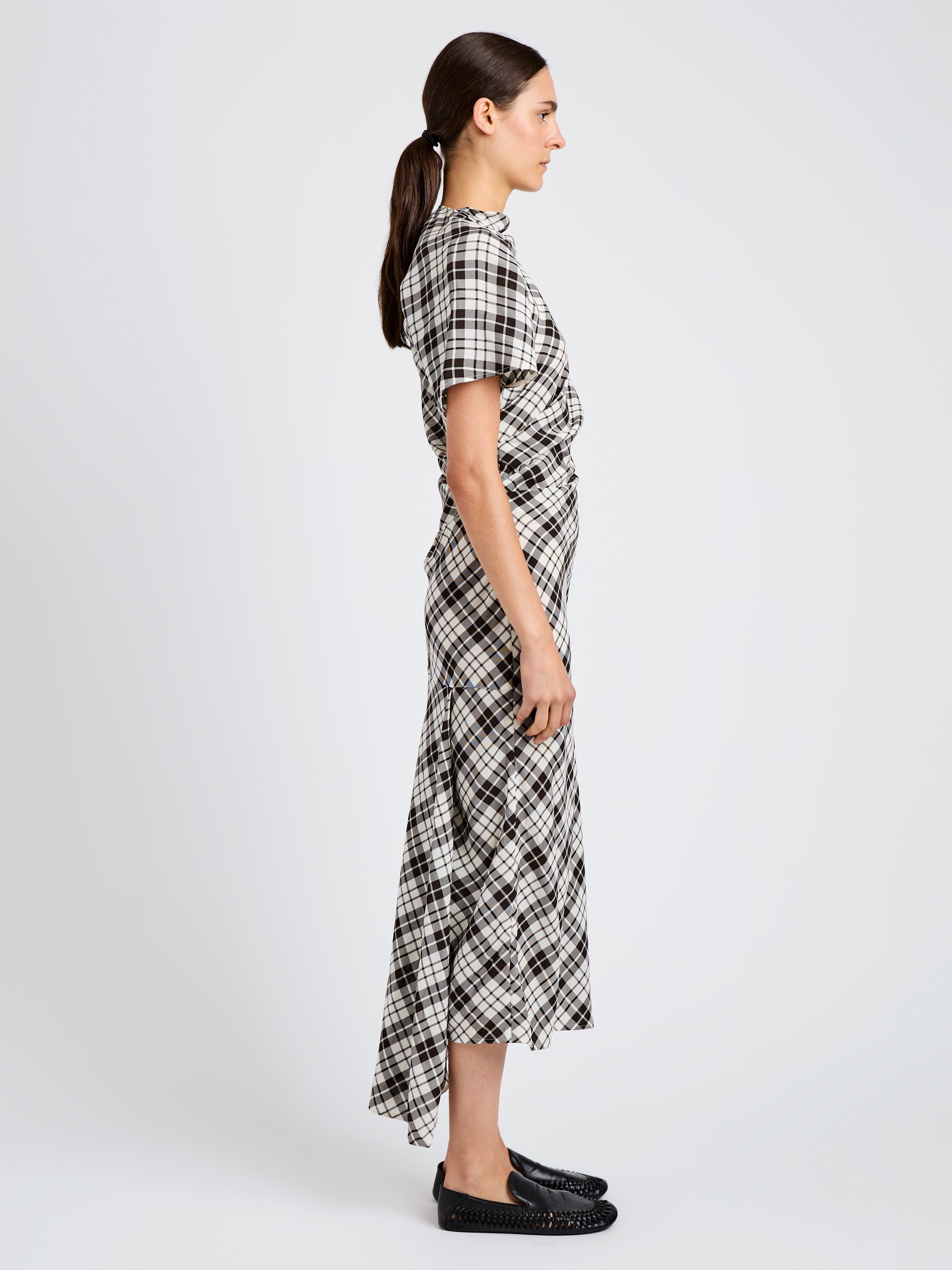 Hallie Dress in Crinkled Plaid - 3