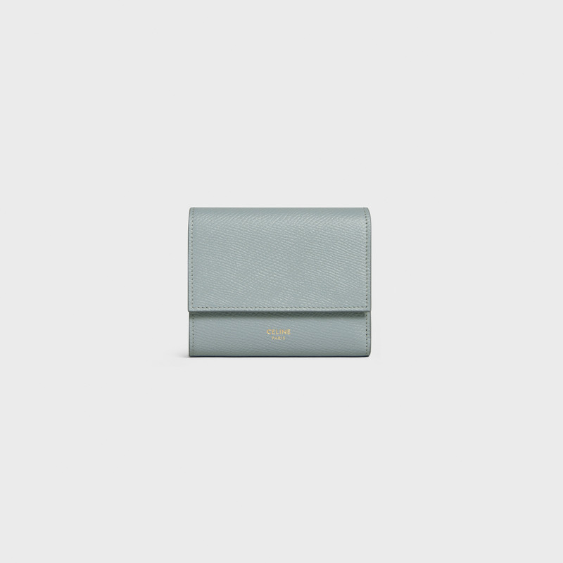 Small trifold wallet in Grained calfskin 1