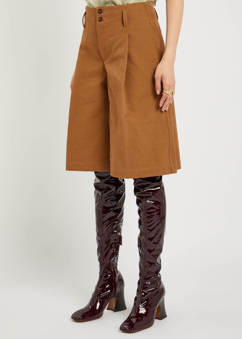 Chloé Chloe Pleated Canvas Shorts outlook