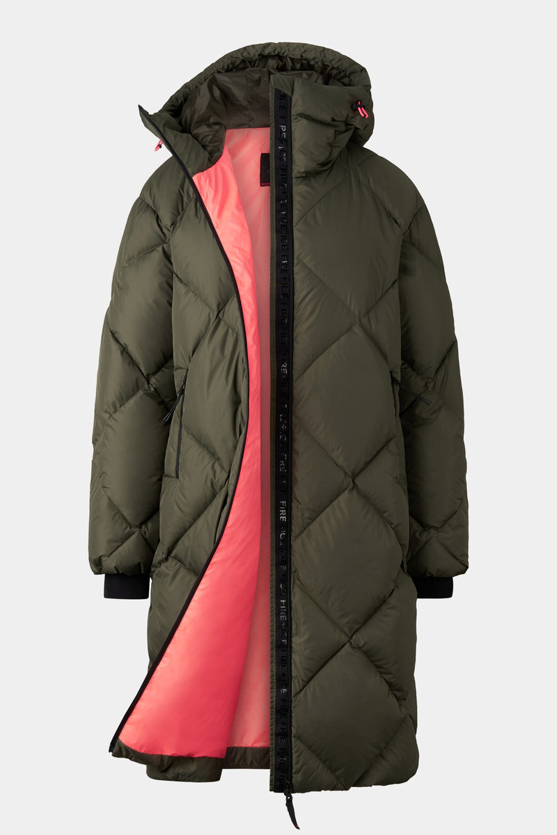 Beth quilted coat in Olive green 2