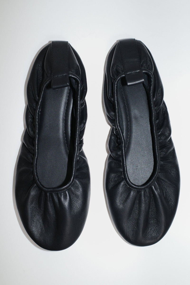 Classic Ballet Flat - Black 4