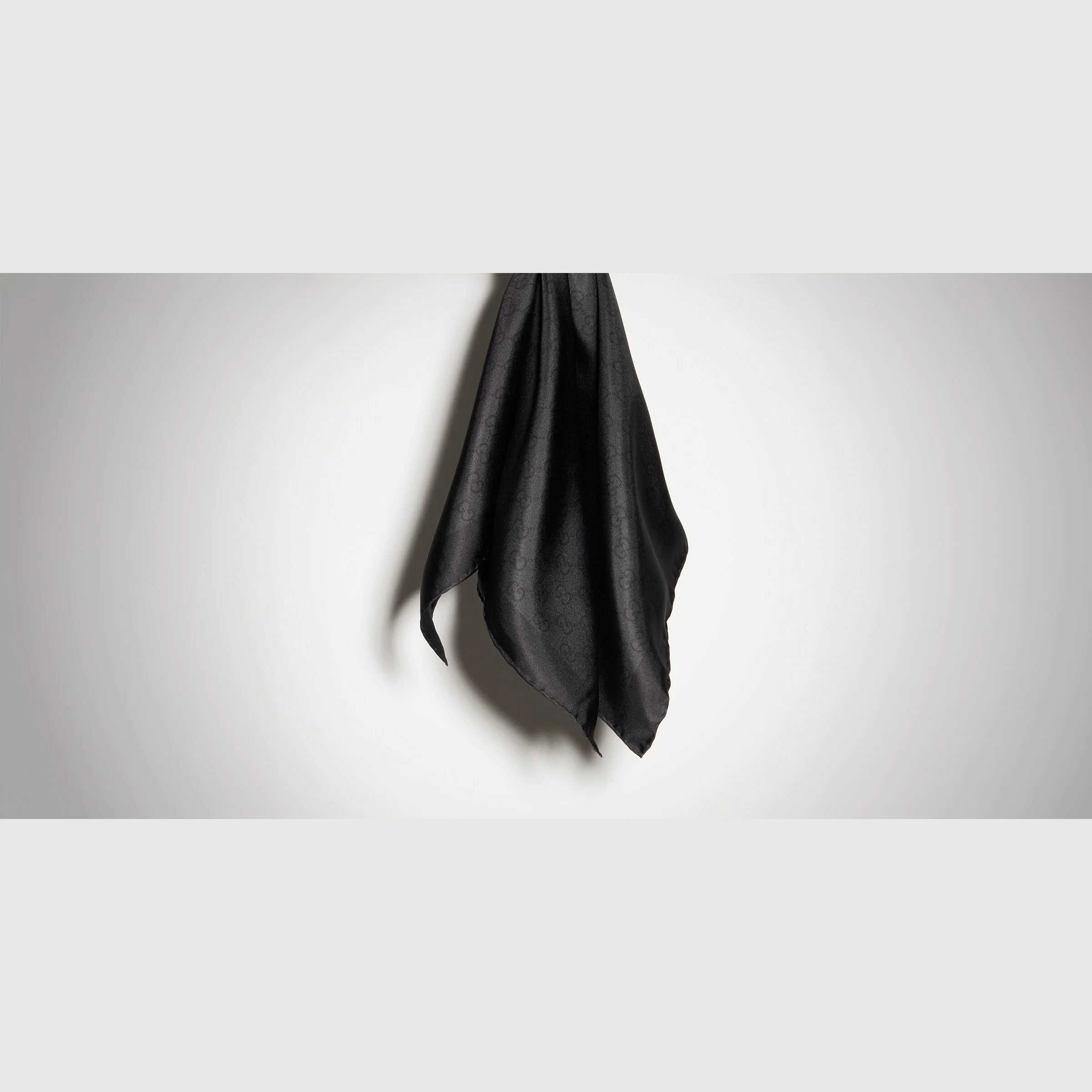 Printed silk twill carré - 1