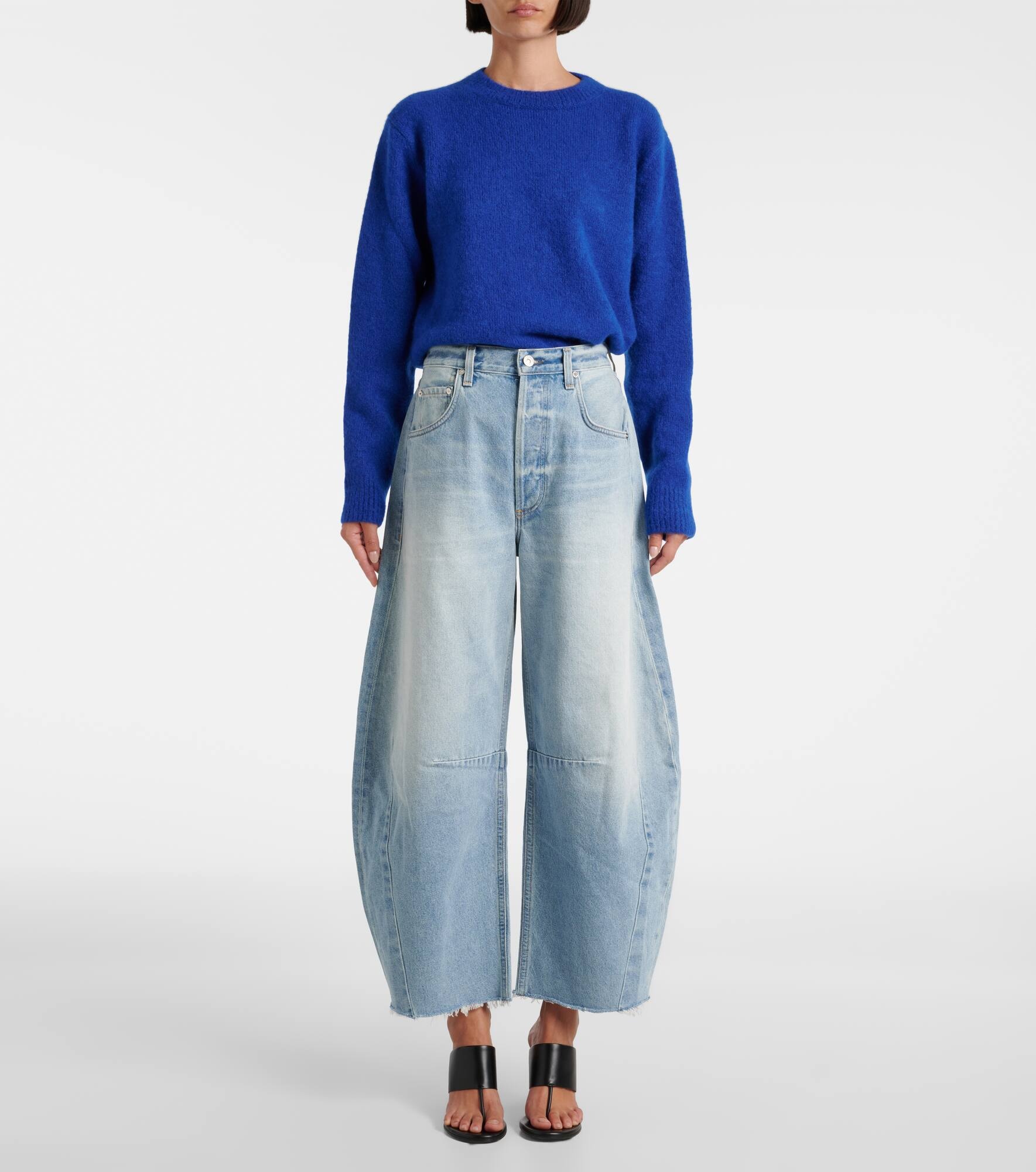 Horseshoe low-rise barrel-leg jeans - 7