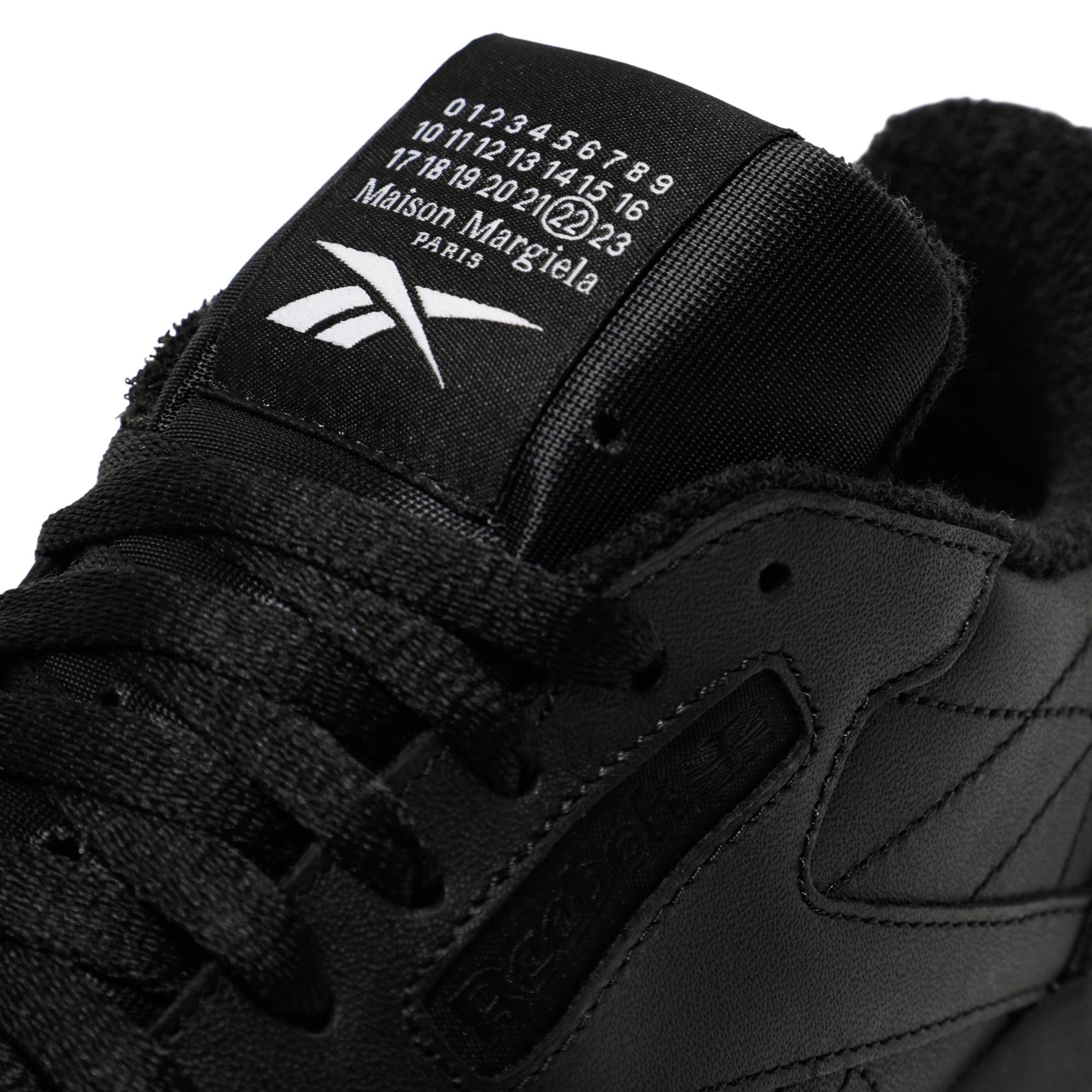 Maison Margiela x Classic Leather Tabi 'Black' - 9