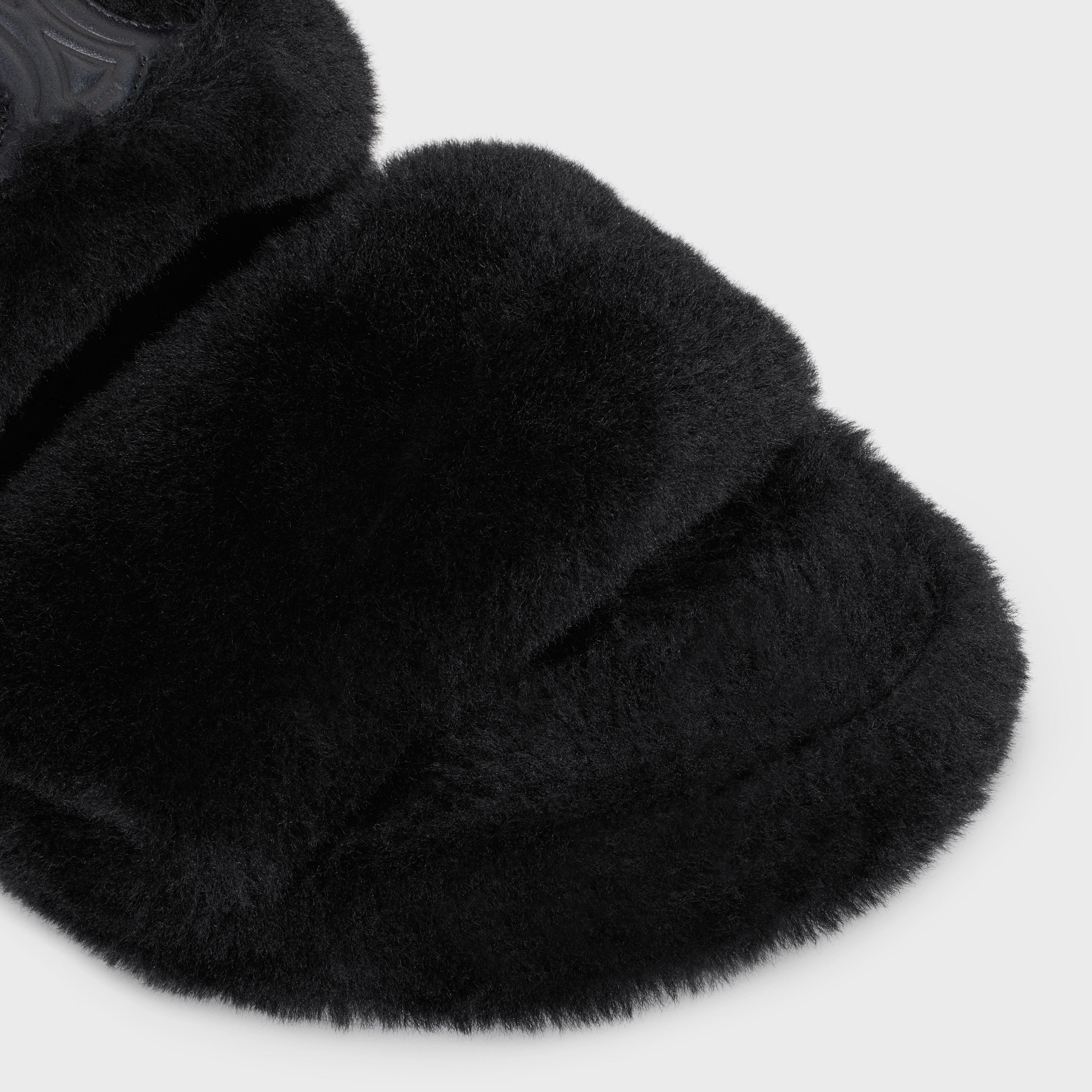 CELINE FUR SLIDES TRIOMPHE in SHEARLING - 4