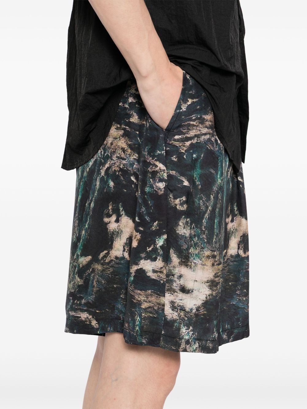 graphic-printed shorts - 5