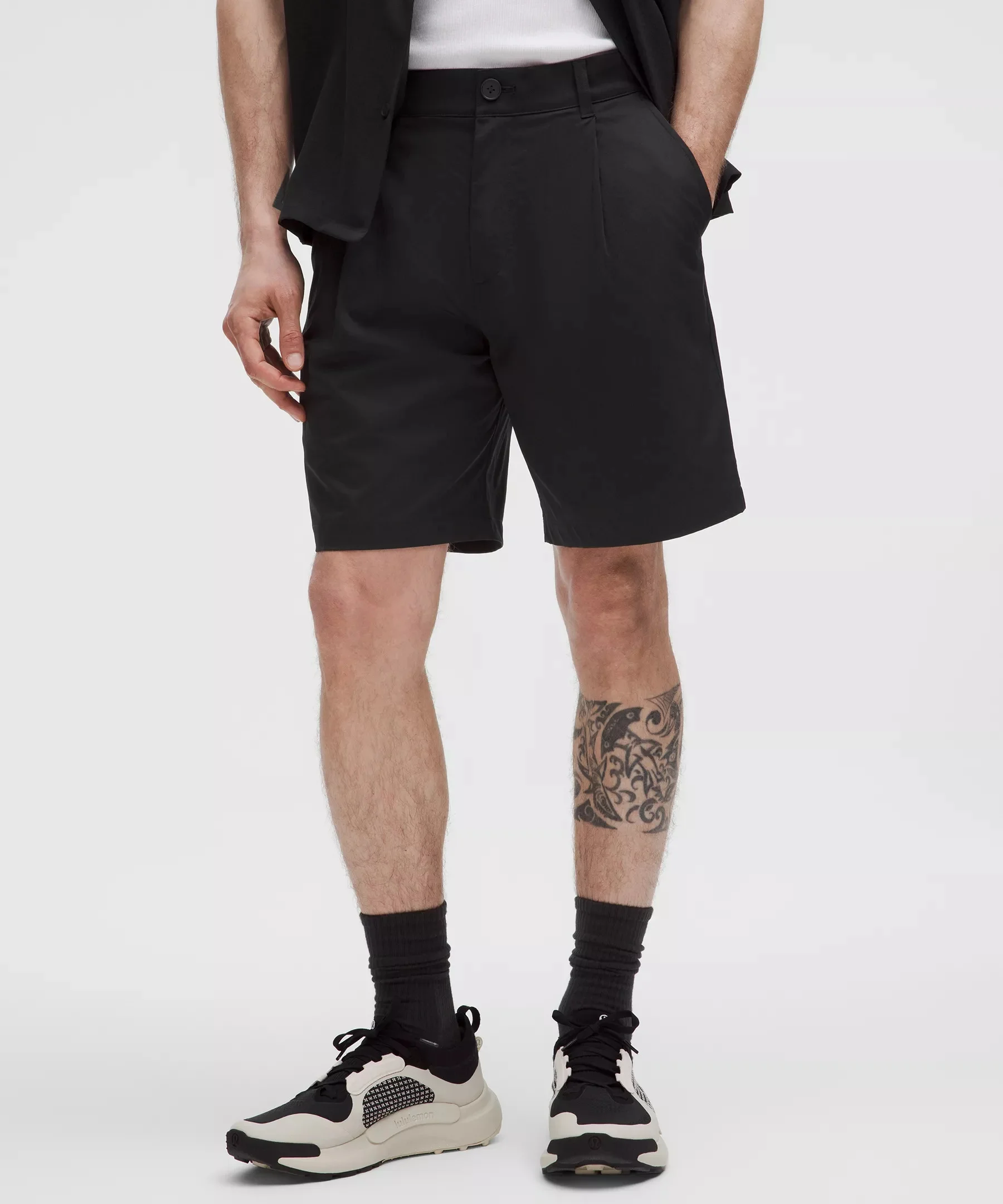 Woven Relaxed-Fit Pleated Short 8" - 1