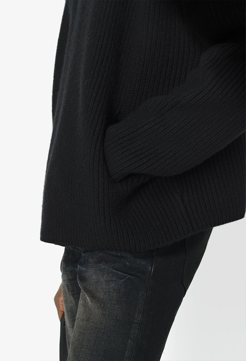 DAKOTA KNIT PONCHO 7